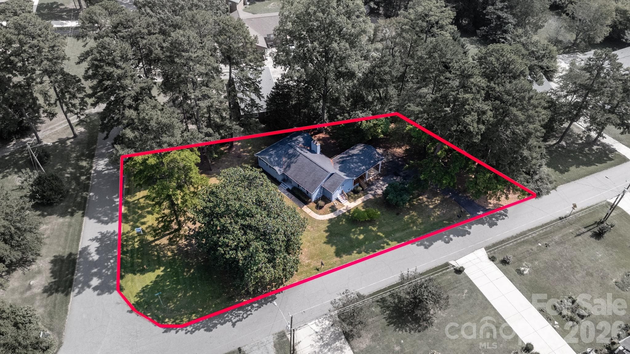 Single Family Residence at 6414 Elmwood Circle, Charlotte, photo 21 of 48