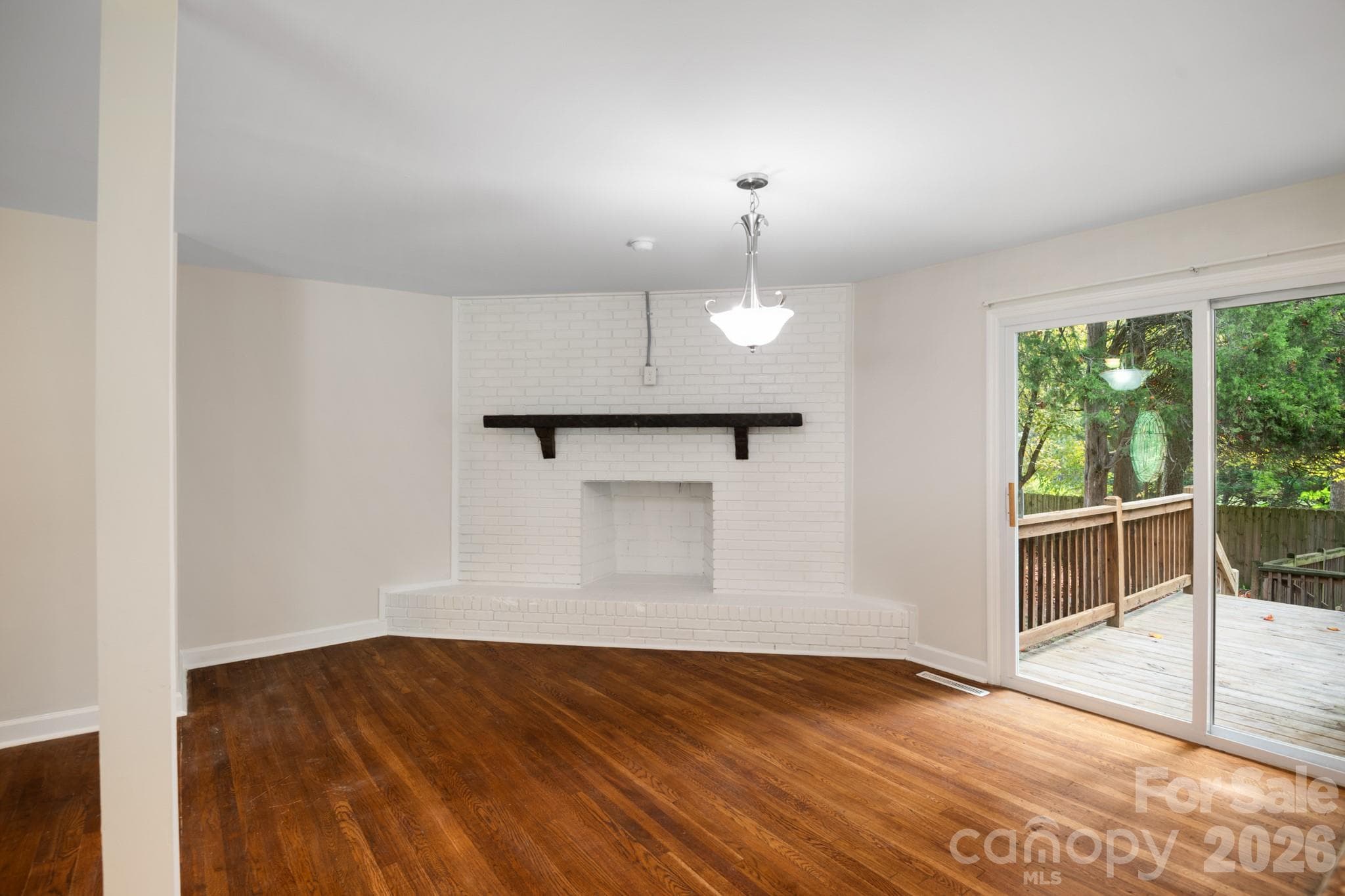 Single Family Residence at 6414 Elmwood Circle, Charlotte, photo 26 of 48