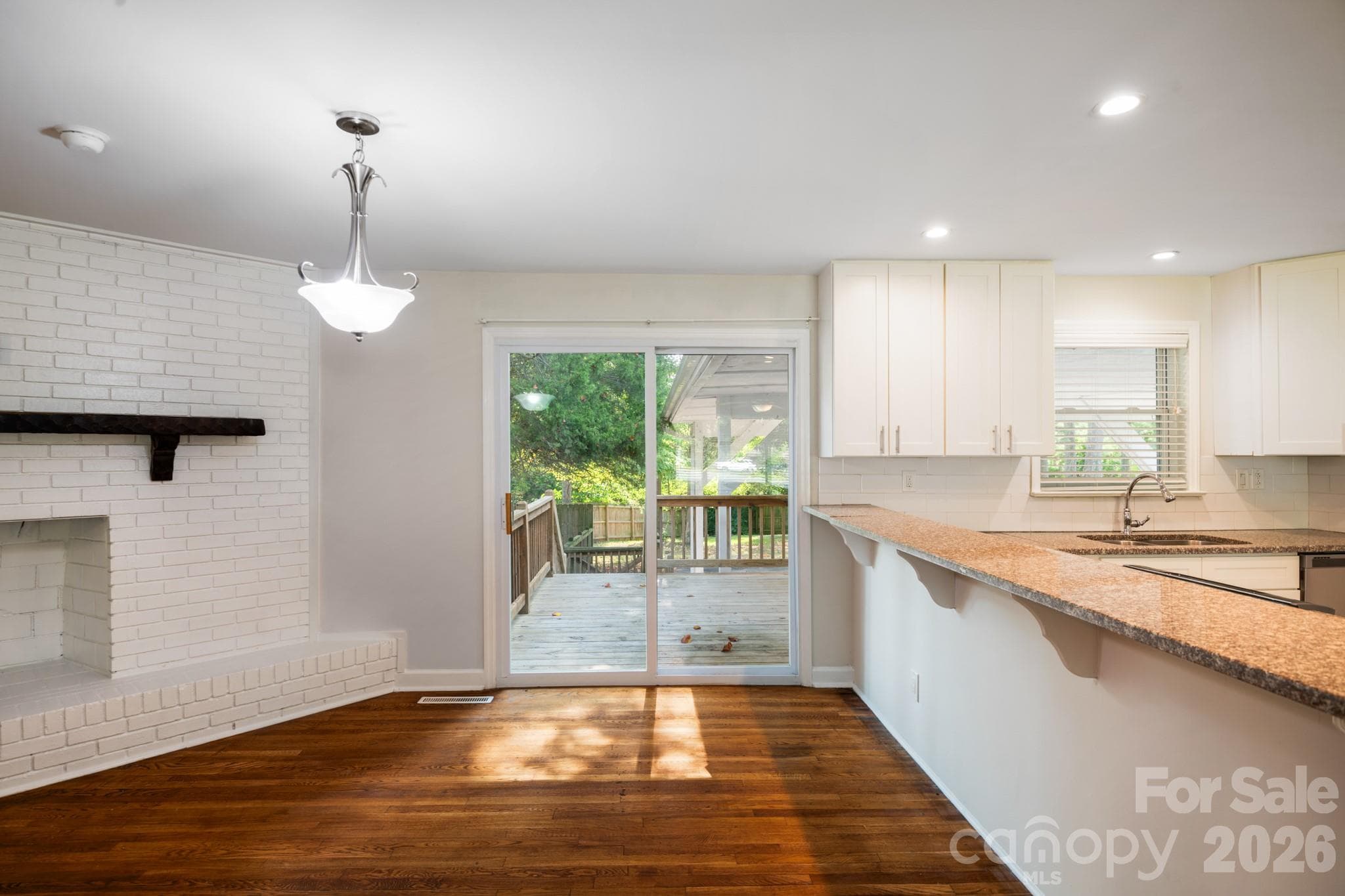 Single Family Residence at 6414 Elmwood Circle, Charlotte, photo 32 of 48