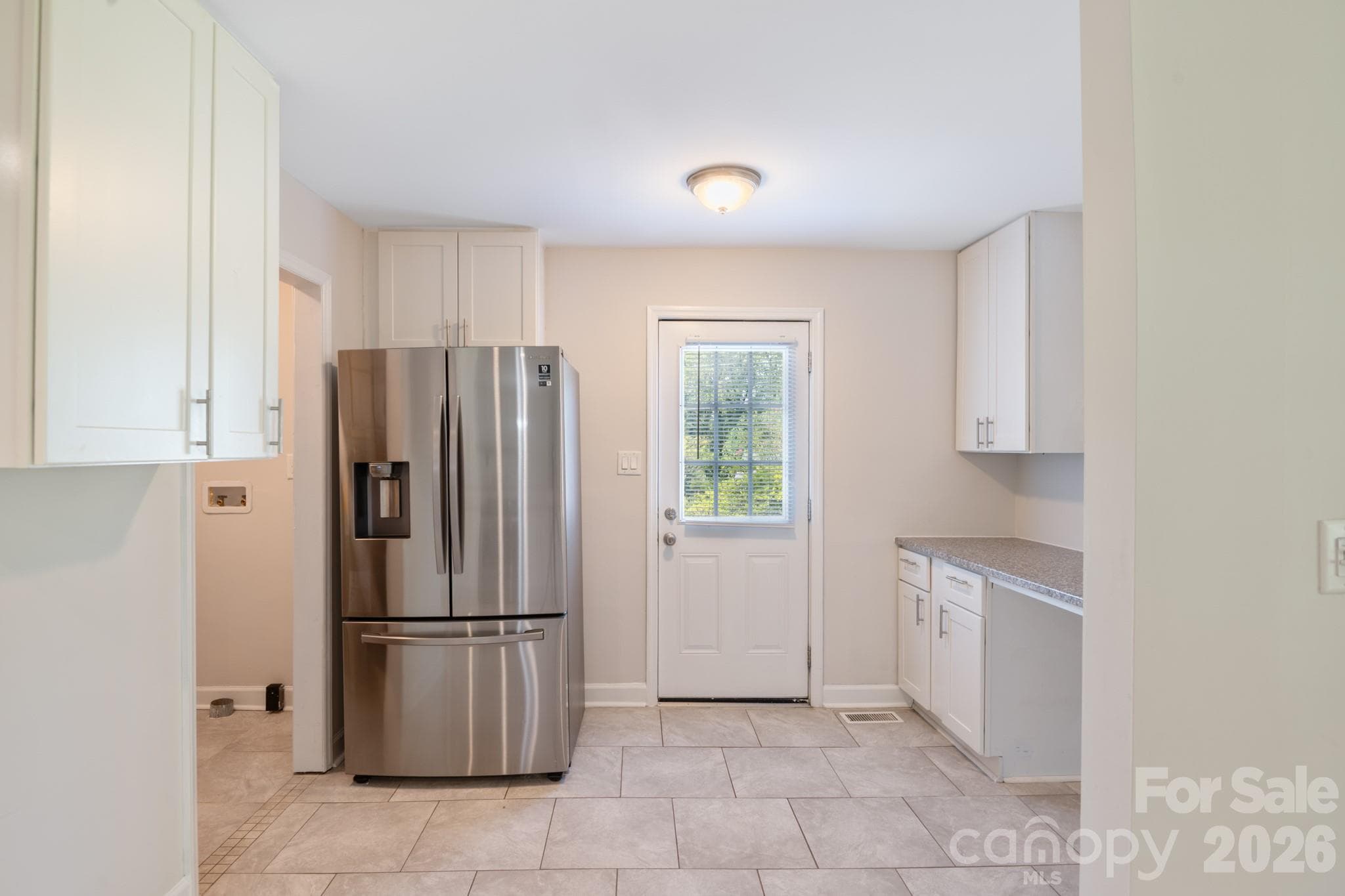 Single Family Residence at 6414 Elmwood Circle, Charlotte, photo 35 of 48
