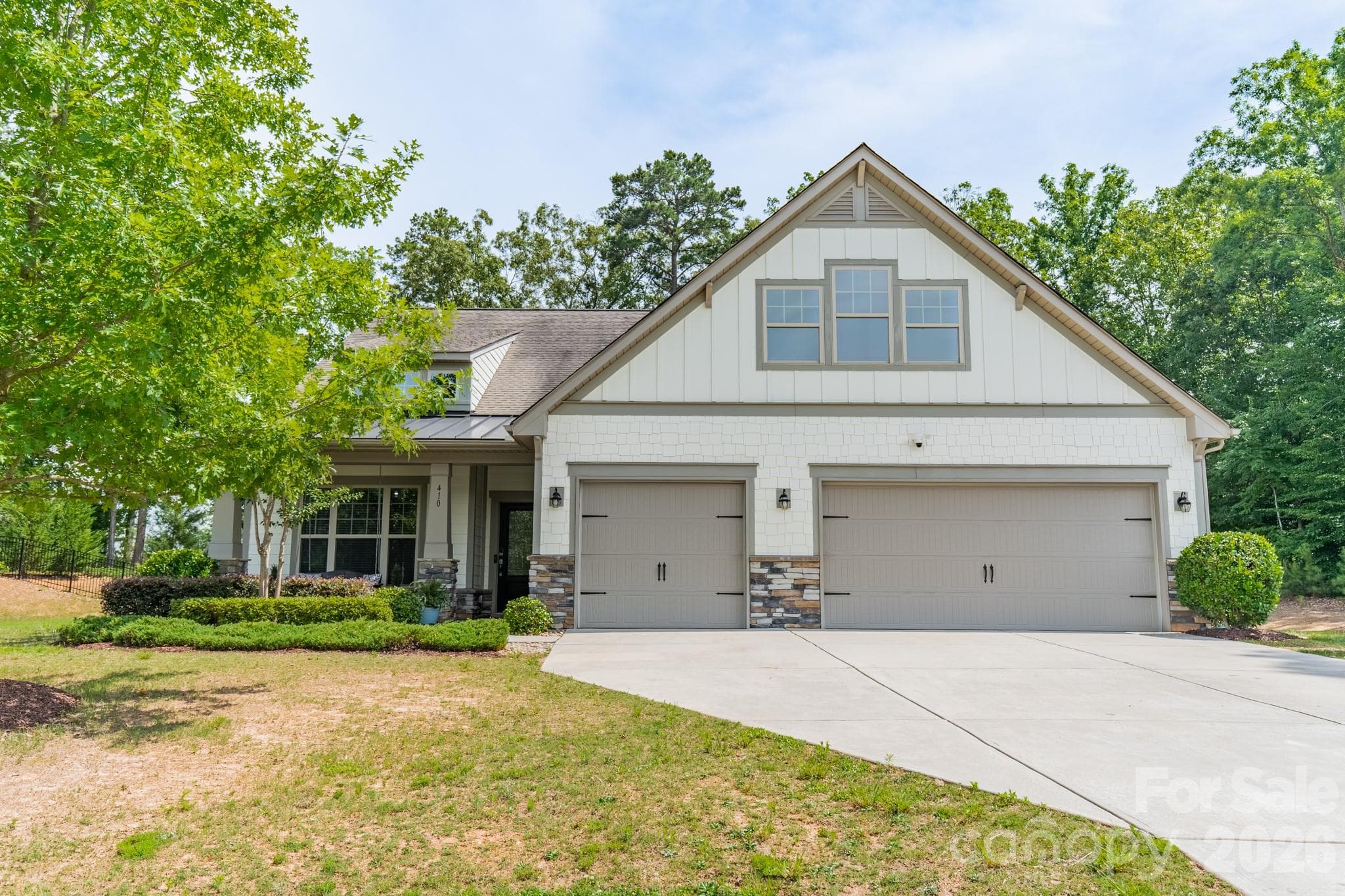 Single Family Residence at Waxhaw, photo 3 of 49