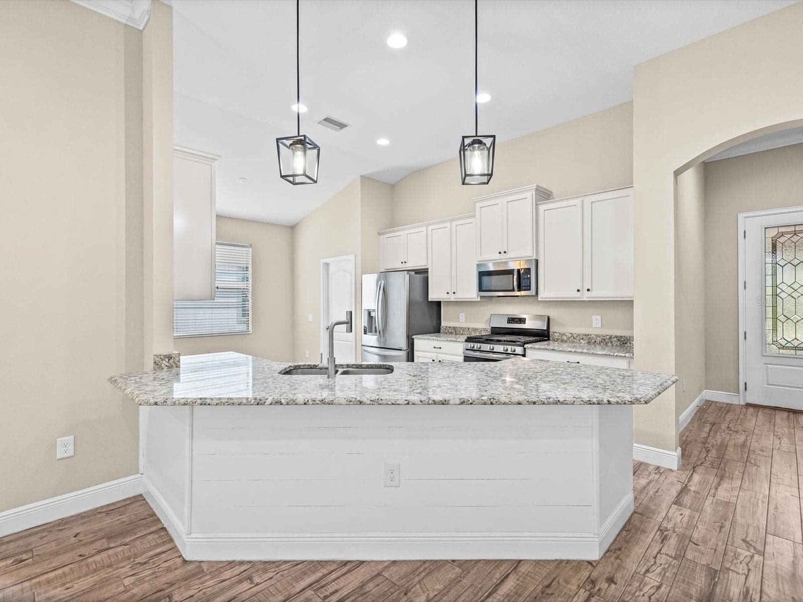 Single Family Residence at 8519 MAY PORT CT, LAND O LAKES, photo 9 of 77