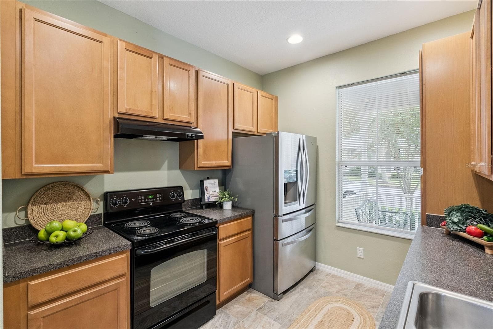 Kitchen - 14559 CLARKSON DR, ORLANDO