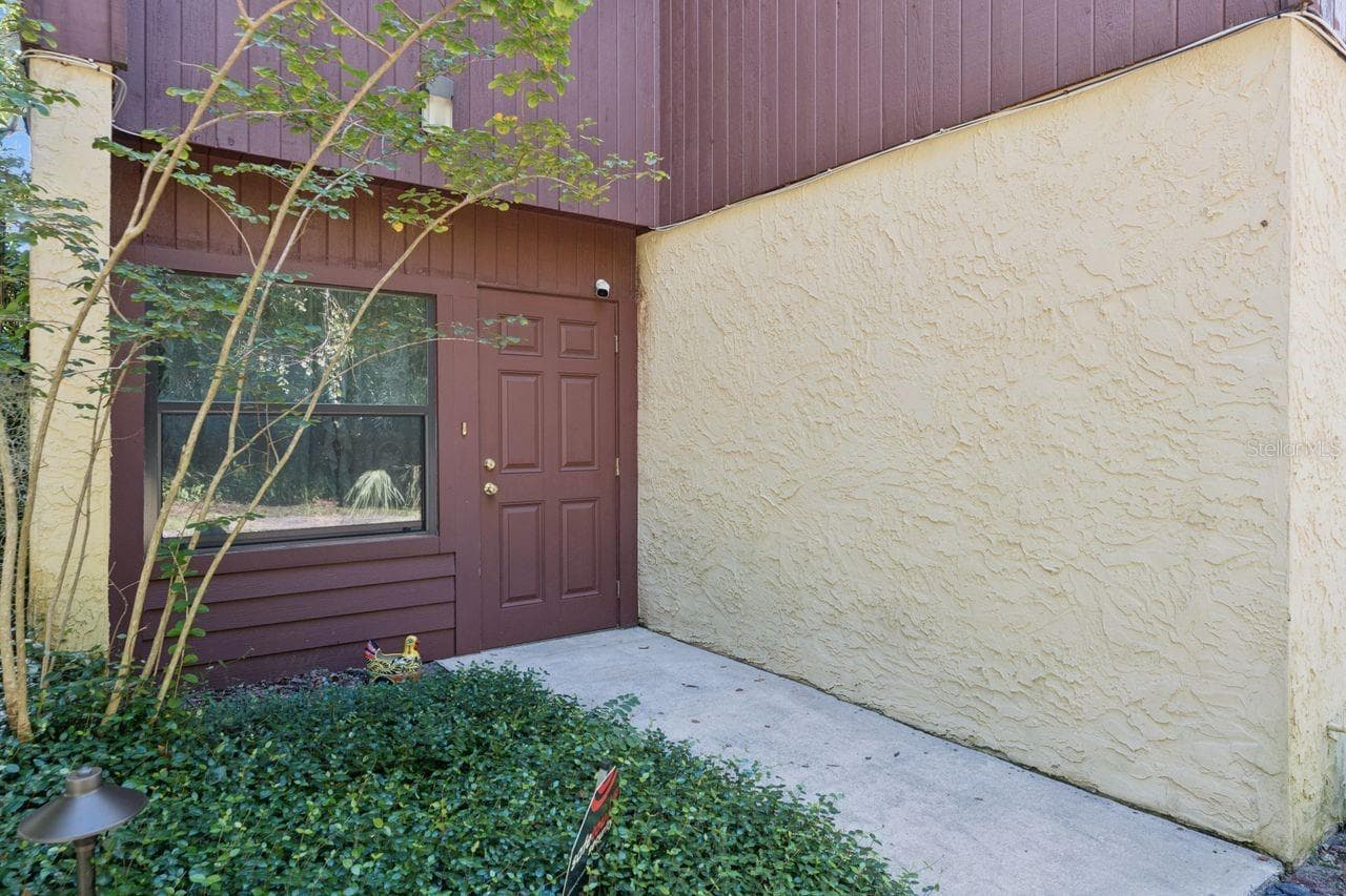 Single Family Residence at 308 N GARFIELD AVE, DELAND, photo 35 of 39