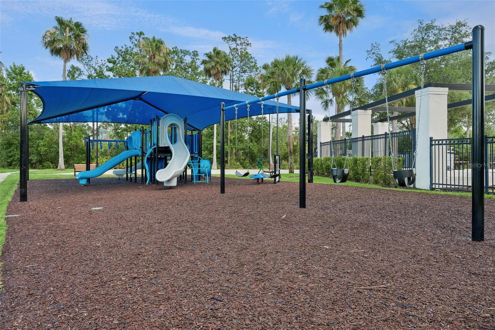 Townhouse at 14559 CLARKSON DR, ORLANDO, photo 33 of 46