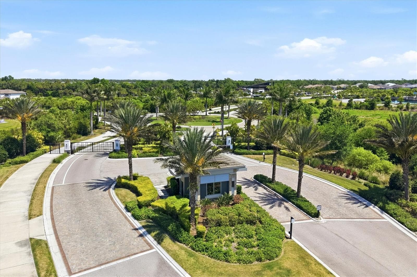 Single Family Residence at 7740 BLUE MOON RUN, SARASOTA, photo 45 of 88
