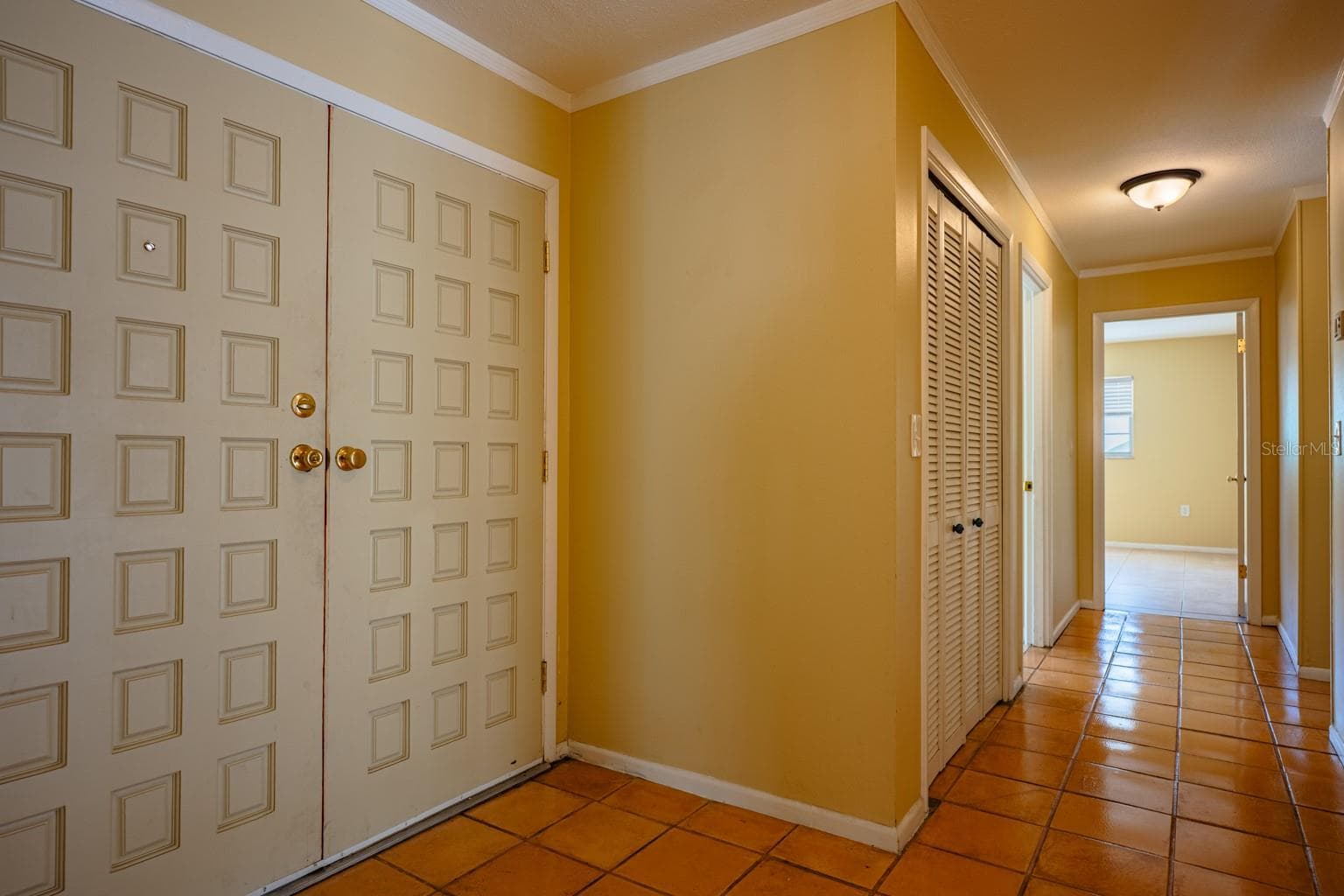 Single Family Residence at 2339 RIVERWOOD PINES DR, SARASOTA, photo 4 of 26