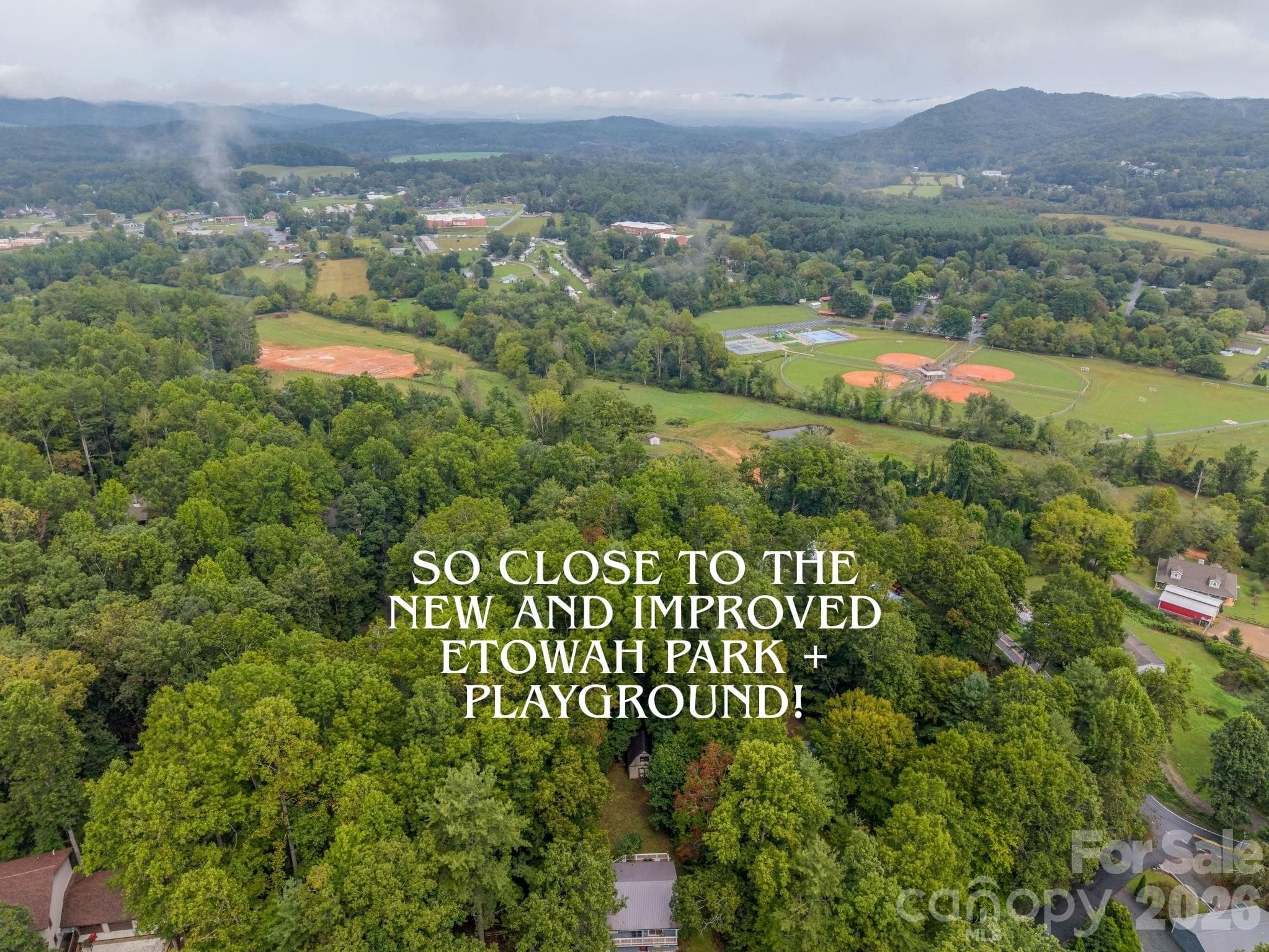 Single Family Residence at 117 Drexel Road, Hendersonville, photo 34 of 37