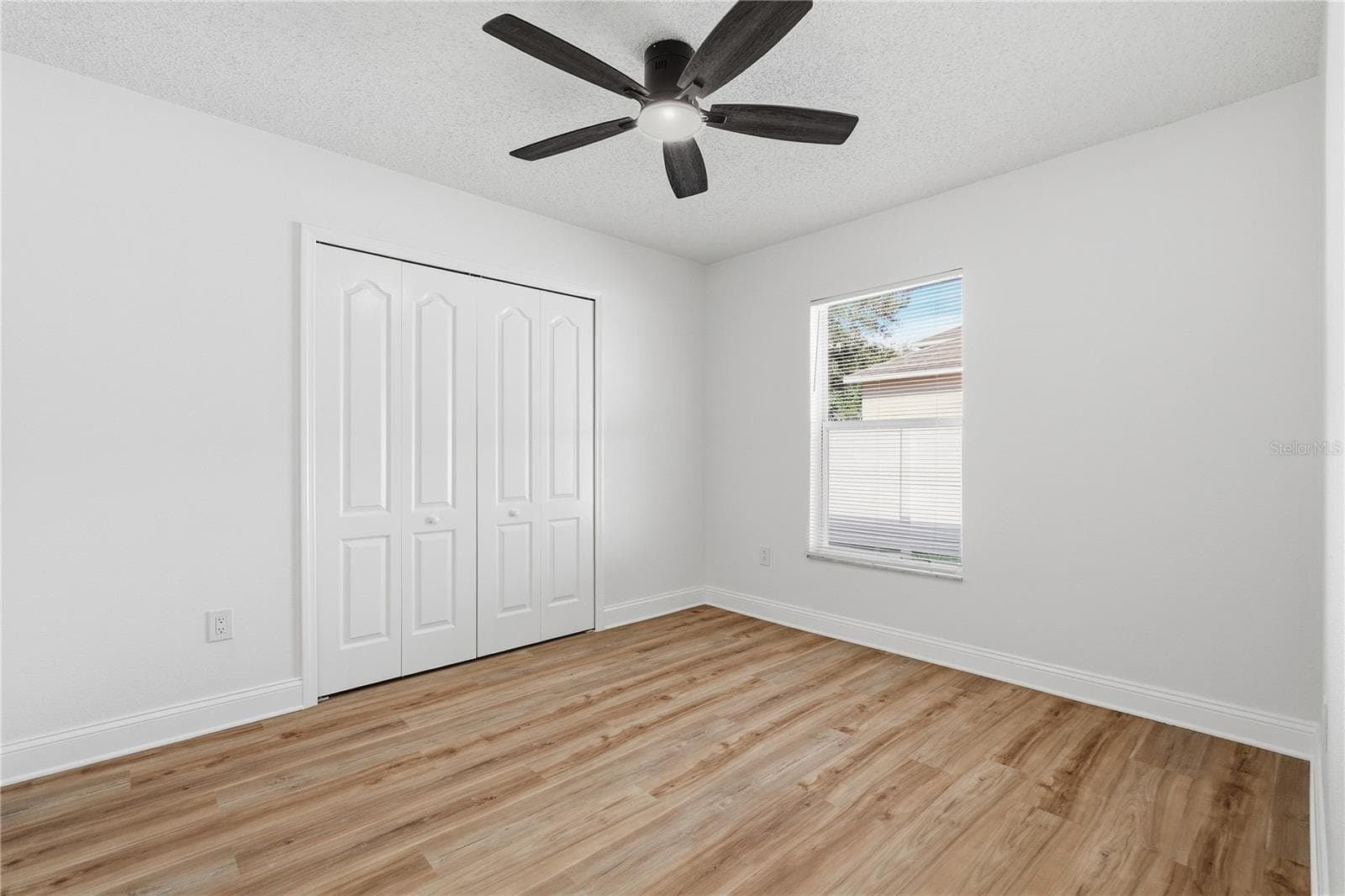 Single Family Residence at 22536 LAURELDALE DR, LUTZ, photo 17 of 43