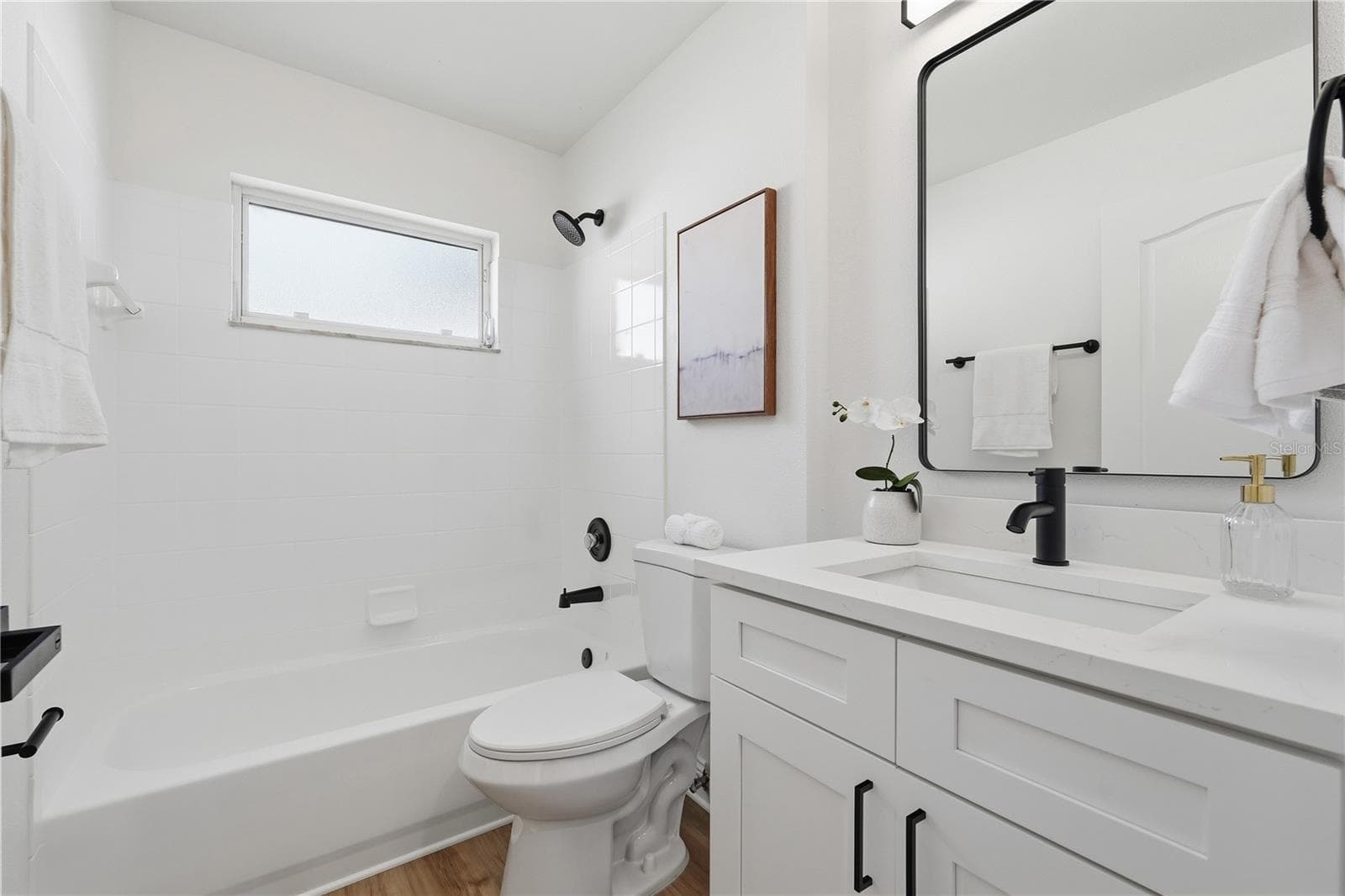 Single Family Residence at 22536 LAURELDALE DR, LUTZ, photo 19 of 43
