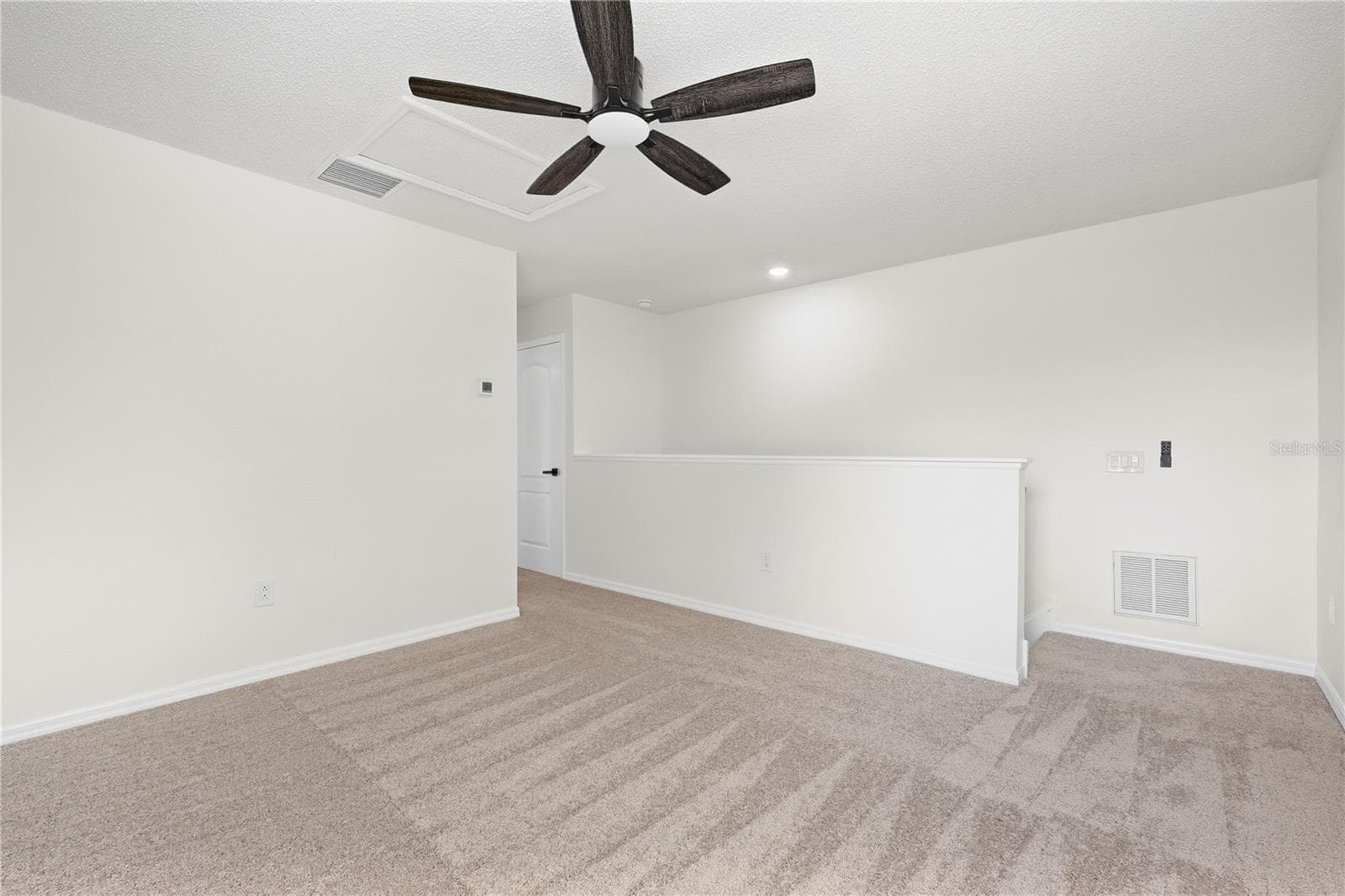Single Family Residence at 22536 LAURELDALE DR, LUTZ, photo 23 of 43