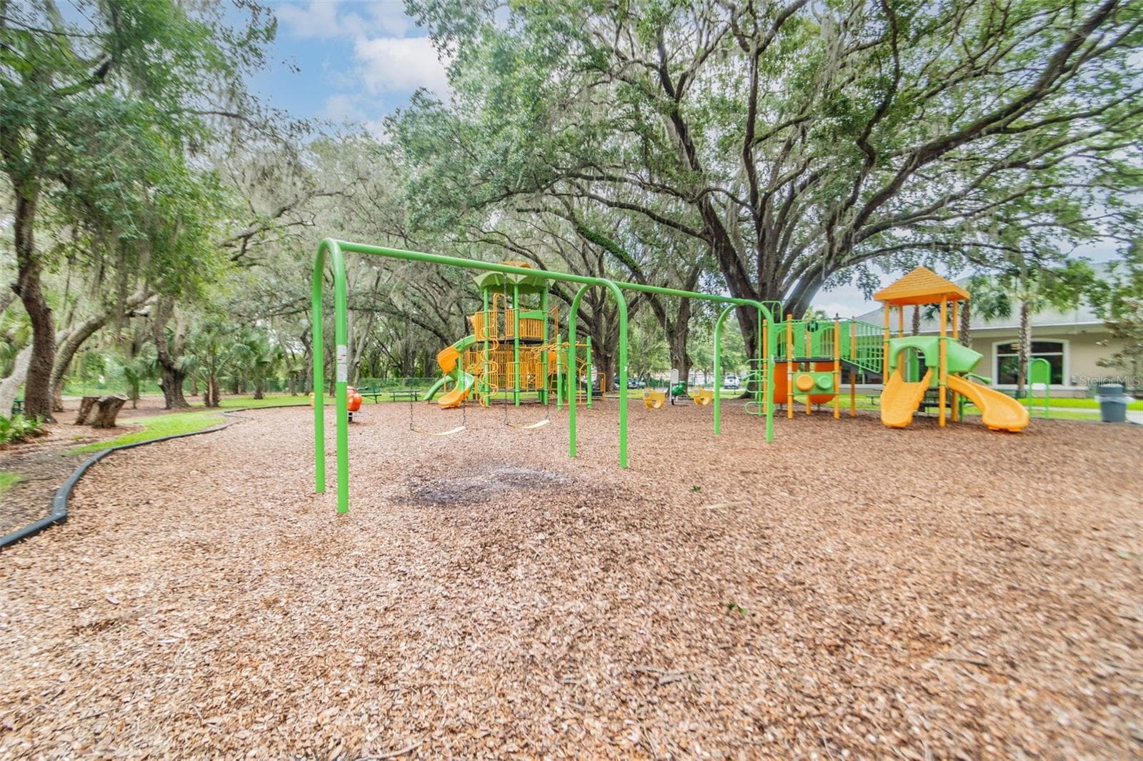 Heritage Isles Playground - 18115 EMERALD BAY ST, TAMPA