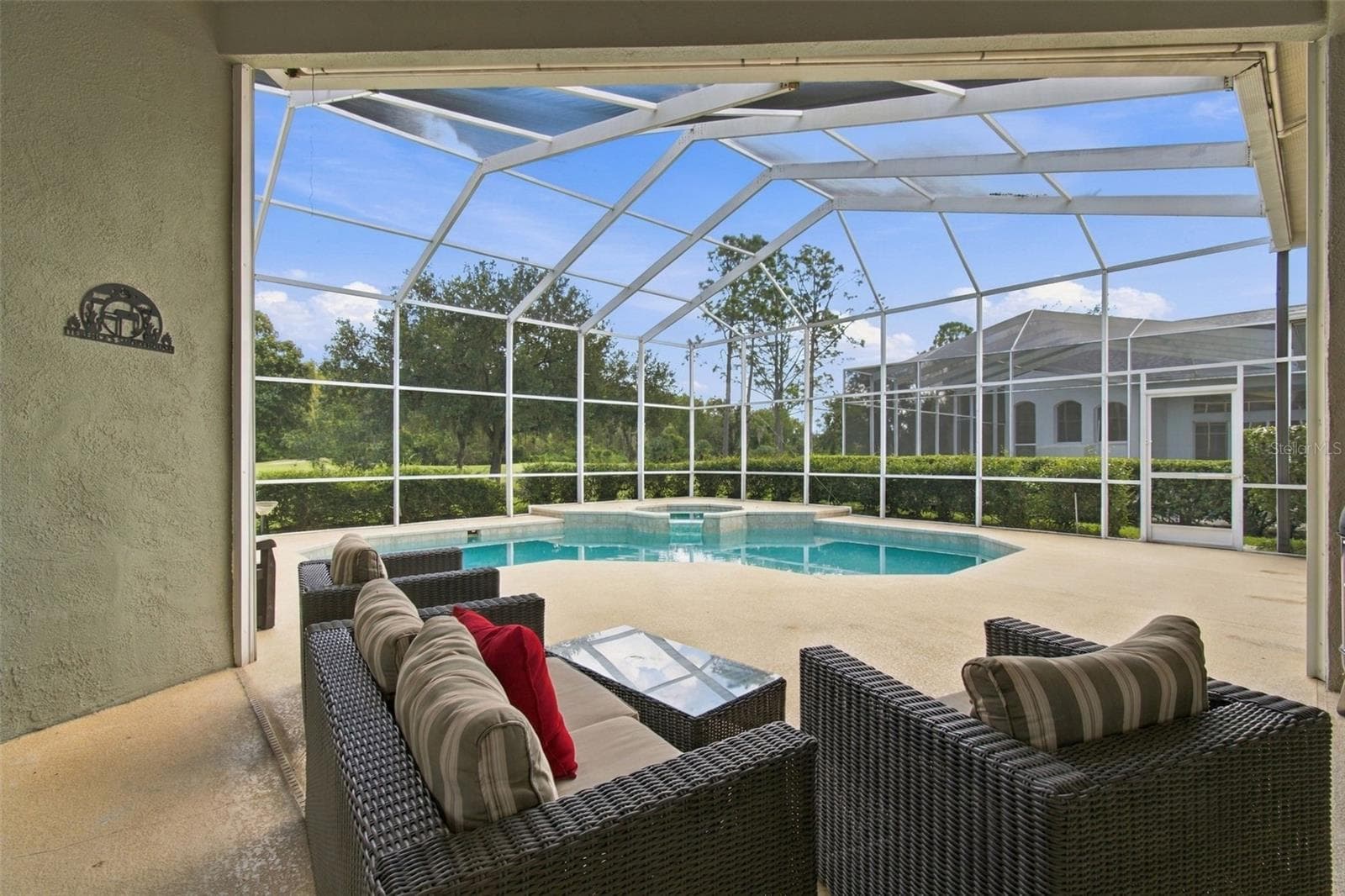 Views of Natural Florida Landscape & the 10th Fairway - 18115 EMERALD BAY ST, TAMPA