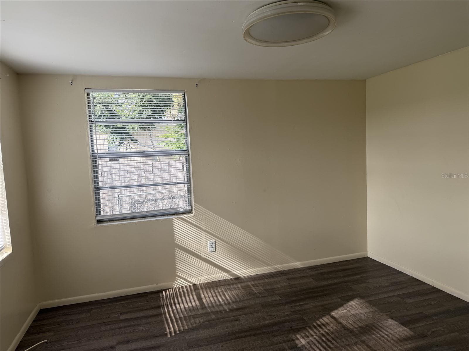 Mobile Home at 36441 WEST DR, FRUITLAND PARK, photo 14 of 24