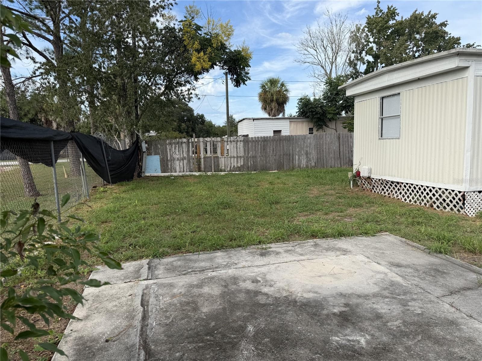 Mobile Home at 36441 WEST DR, FRUITLAND PARK, photo 22 of 24