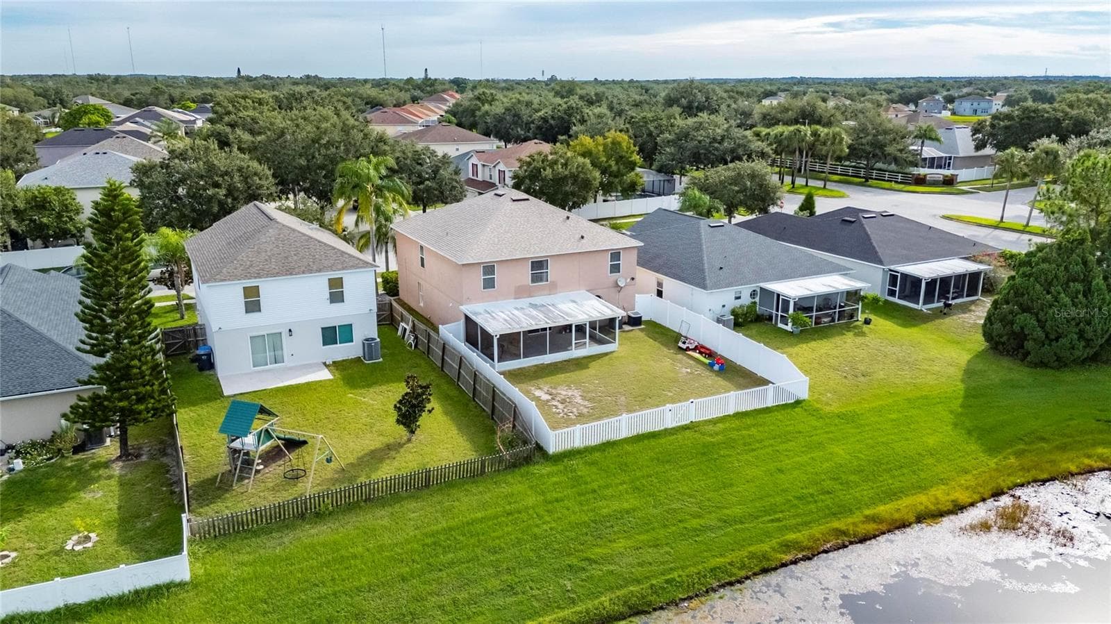 Single Family Residence at 13531 MANGO BAY DR, RIVERVIEW, photo 76 of 83