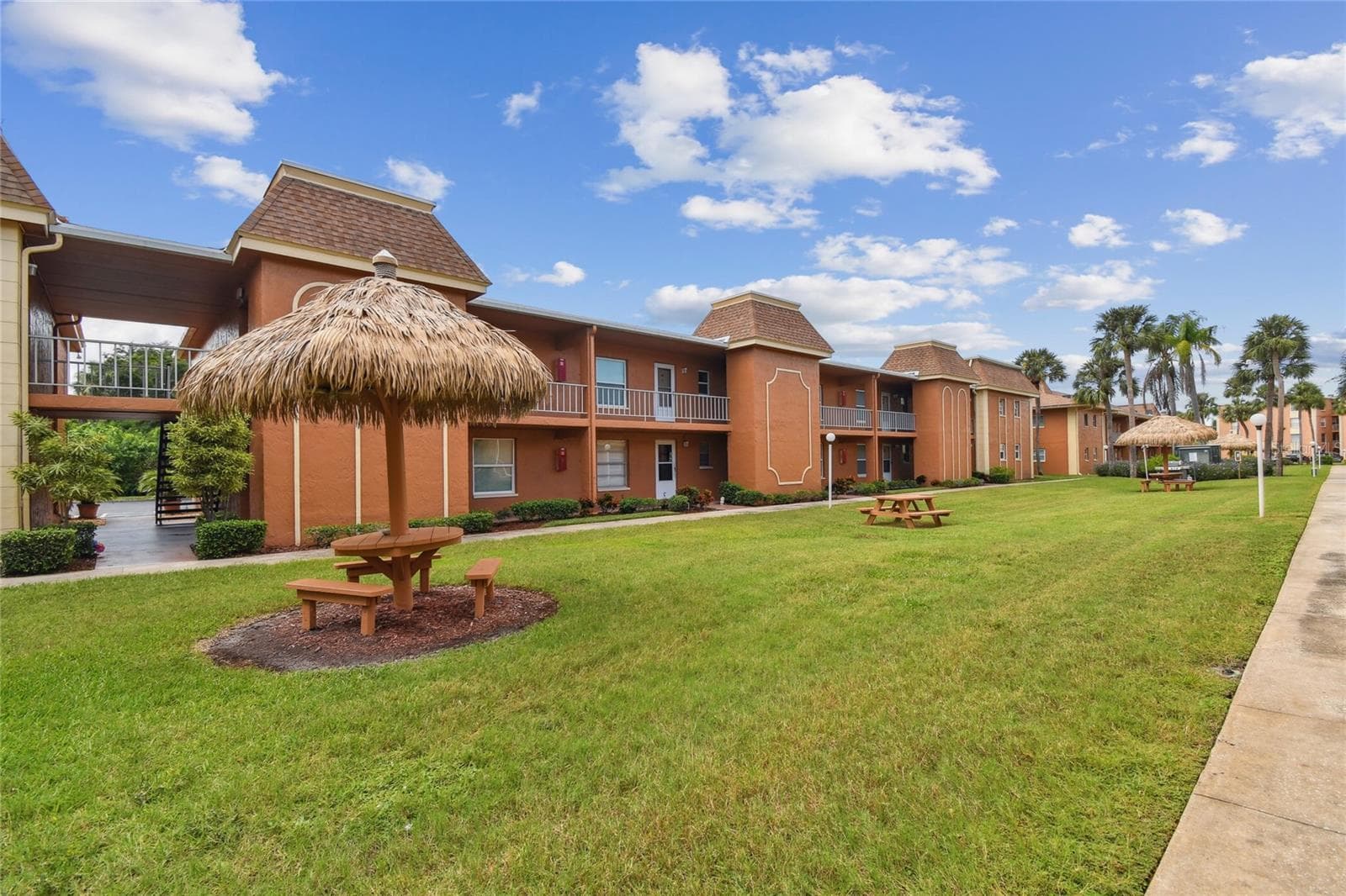 Condominium at 12760 INDIAN ROCKS RD #910, LARGO, photo 38 of 52