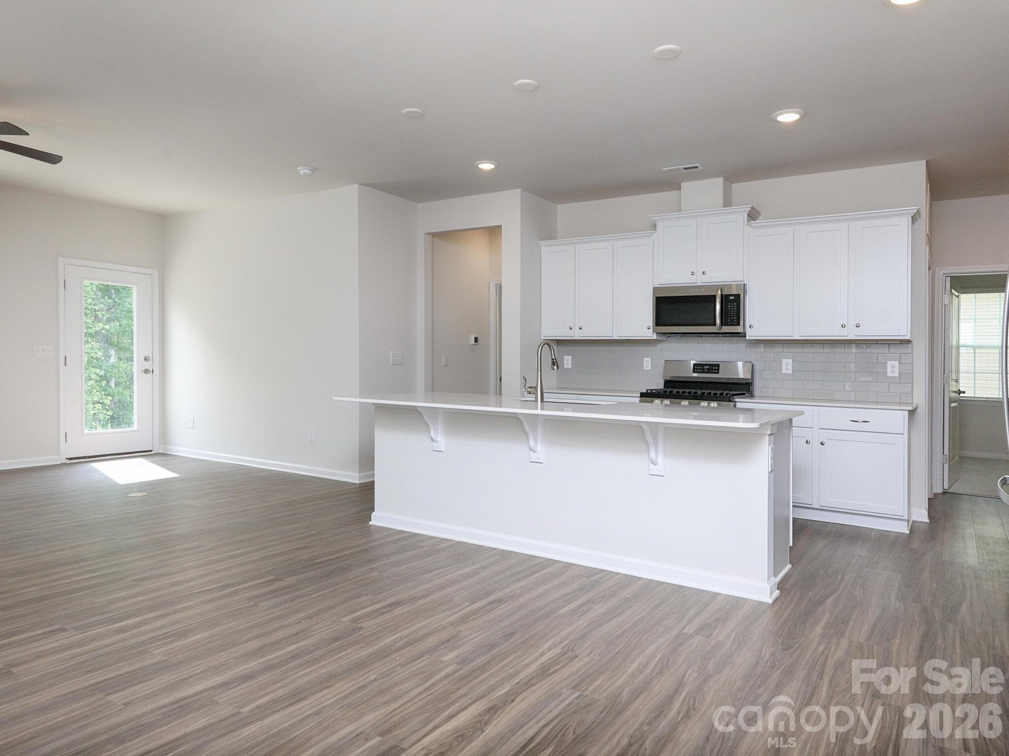 Open floor plan - 121 Olive Tea Lane, Statesville