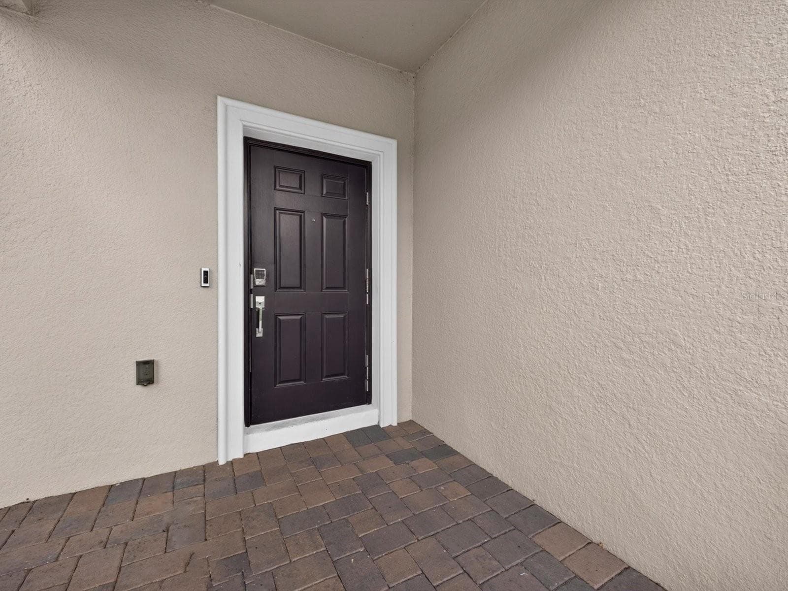 Single Family Residence at 8975 FLUFFY LIE CT, DAVENPORT, photo 3 of 30