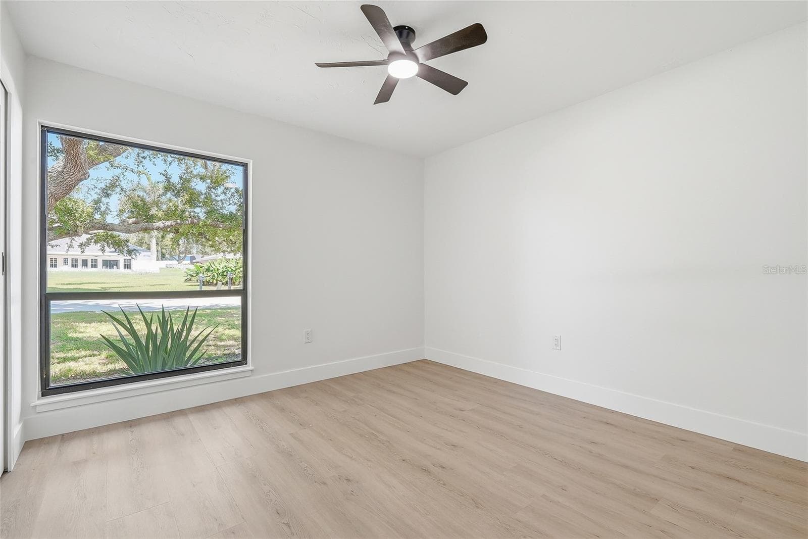 Single Family Residence at 8003 12TH AVE NW, BRADENTON, photo 42 of 54