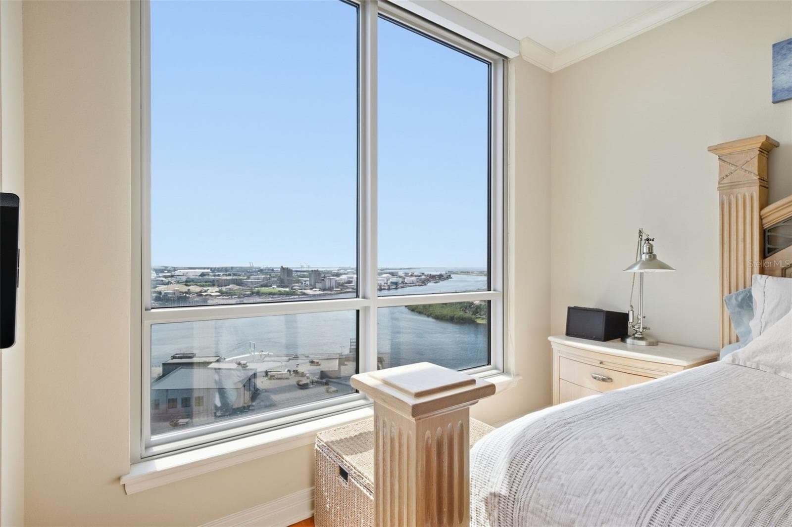 Amazing view from the Primary with remote controlled shades - 1209 E CUMBERLAND AVE #2005, TAMPA