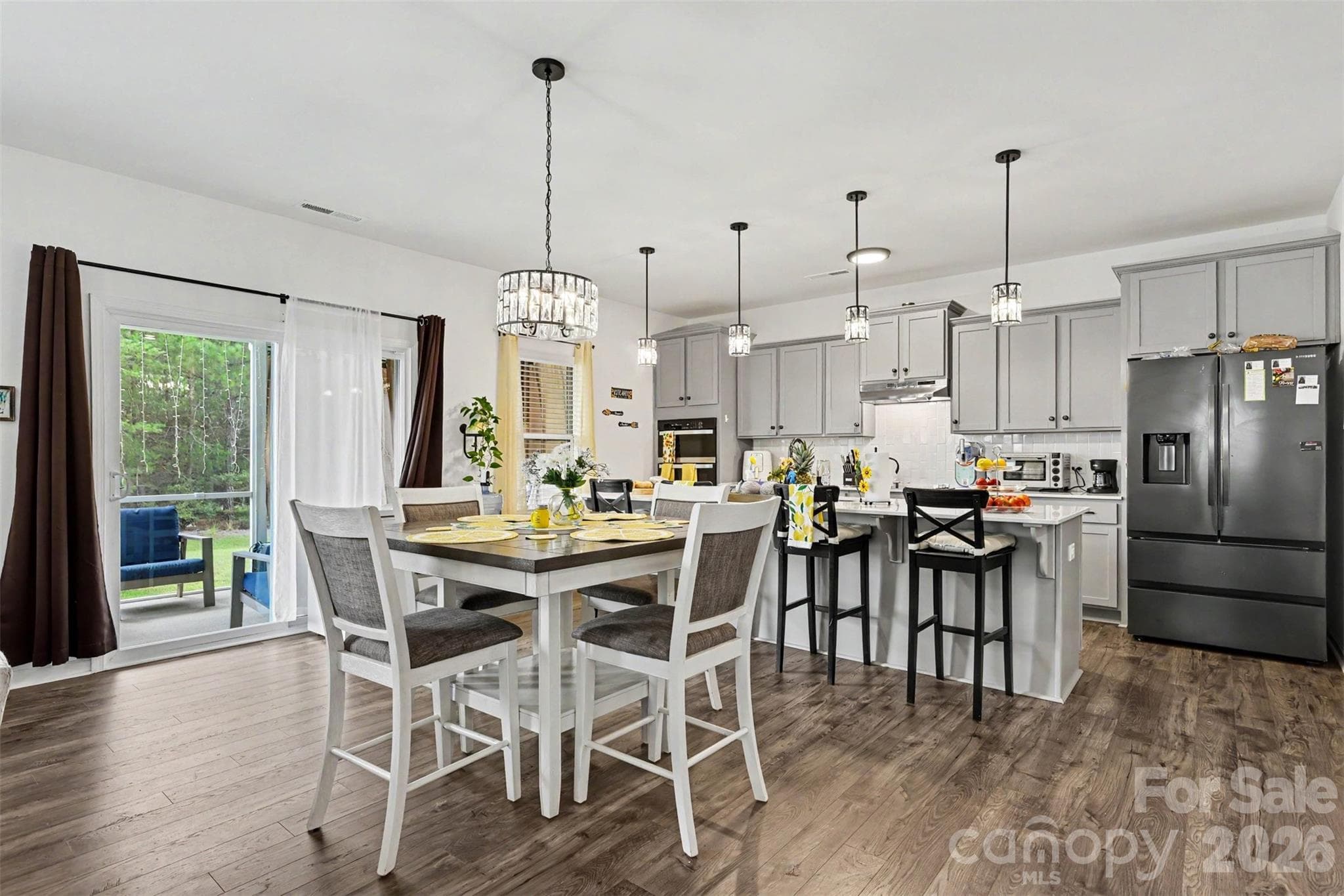 Single Family Residence at 11013 Argosy Drive, Lancaster, photo 11 of 27