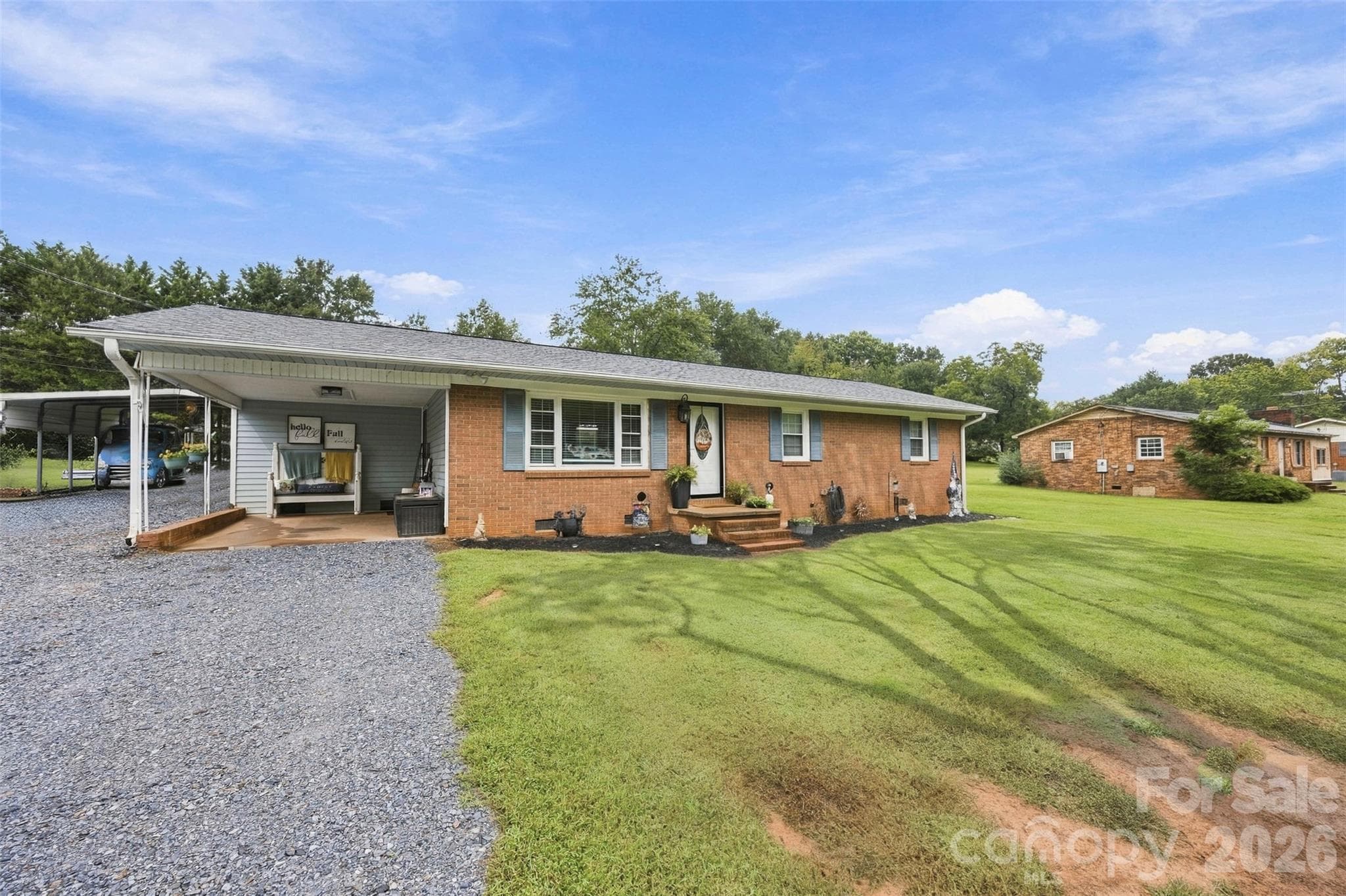 1207 Scenic Drive