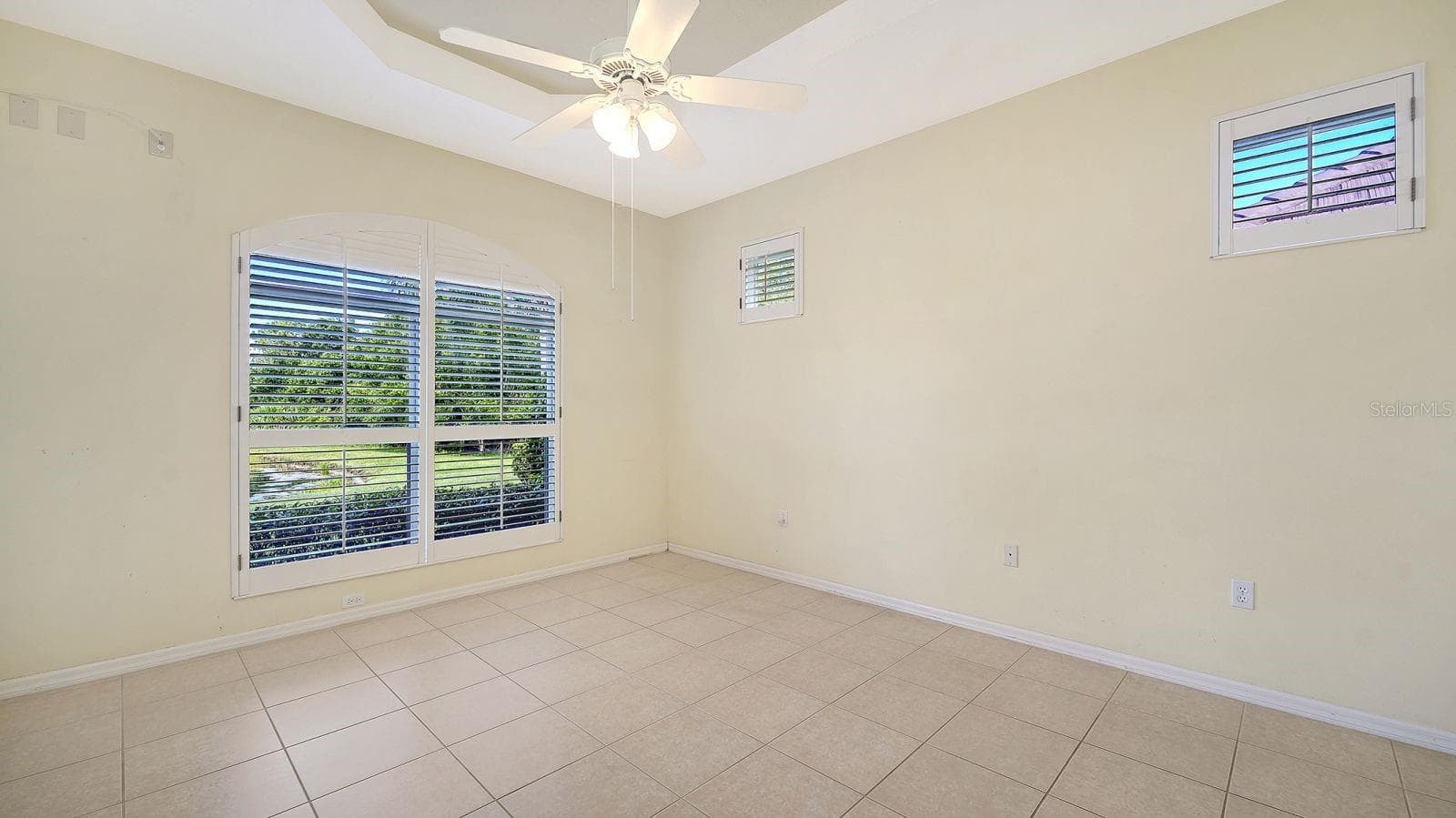 Single Family Residence at 6734 PEBBLE BEACH WAY, LAKEWOOD RANCH, photo 21 of 51