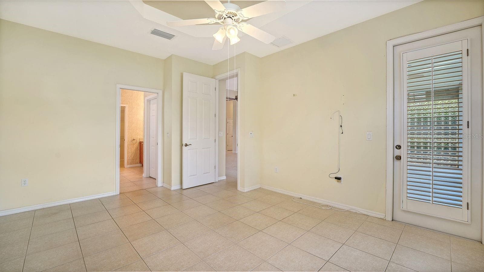 Single Family Residence at 6734 PEBBLE BEACH WAY, LAKEWOOD RANCH, photo 23 of 51