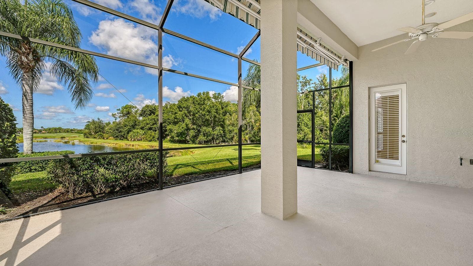 Single Family Residence at 6734 PEBBLE BEACH WAY, LAKEWOOD RANCH, photo 32 of 51