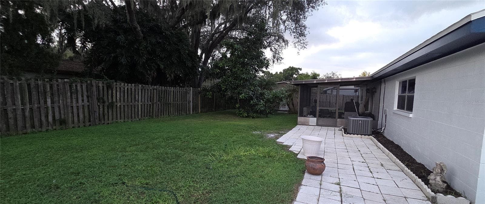 Single Family Residence at 3833 TWILIGHT DR, VALRICO, photo 32 of 40