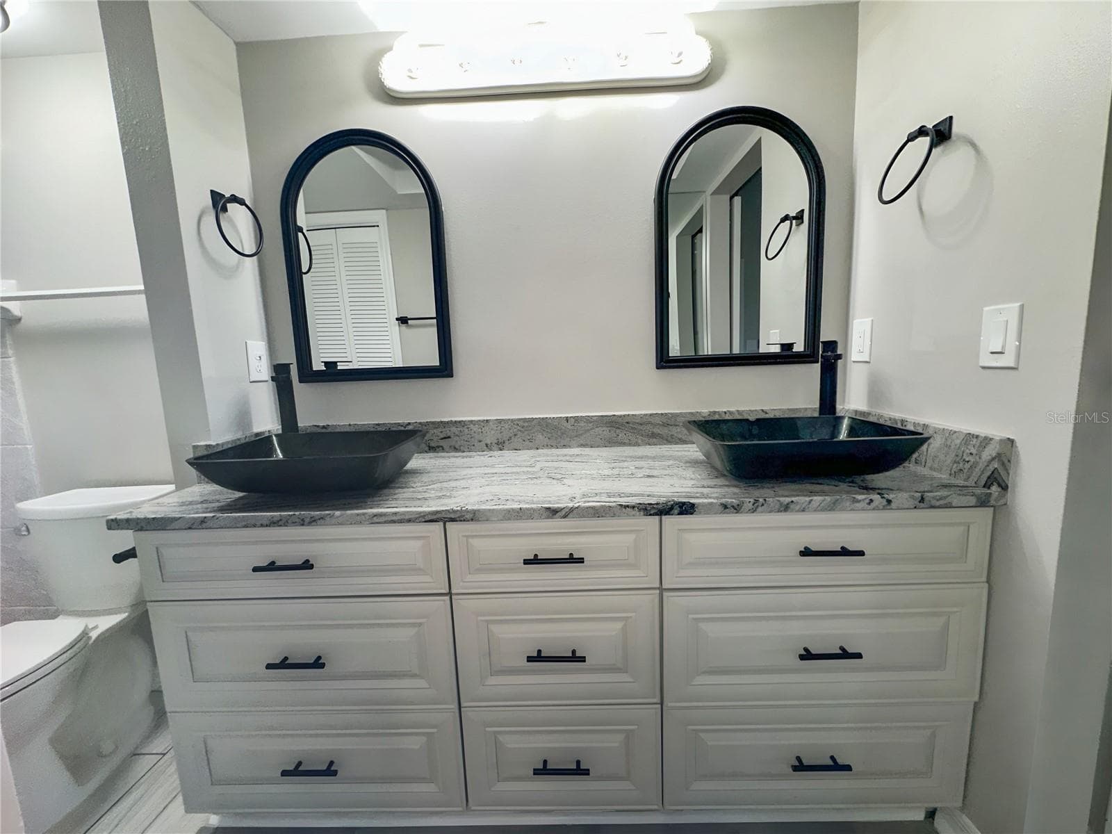 Prmary Bathroom sinks - 5537 SEA FOREST DR #304, NEW PORT RICHEY