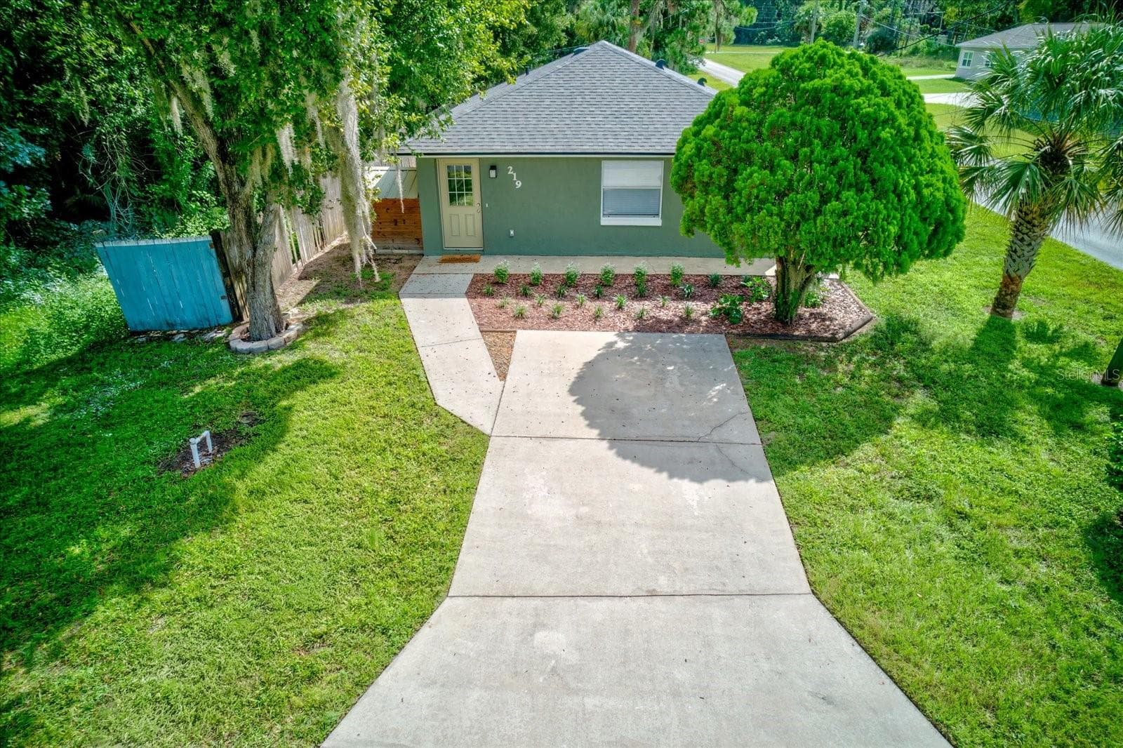 219 CUMMINGS ST