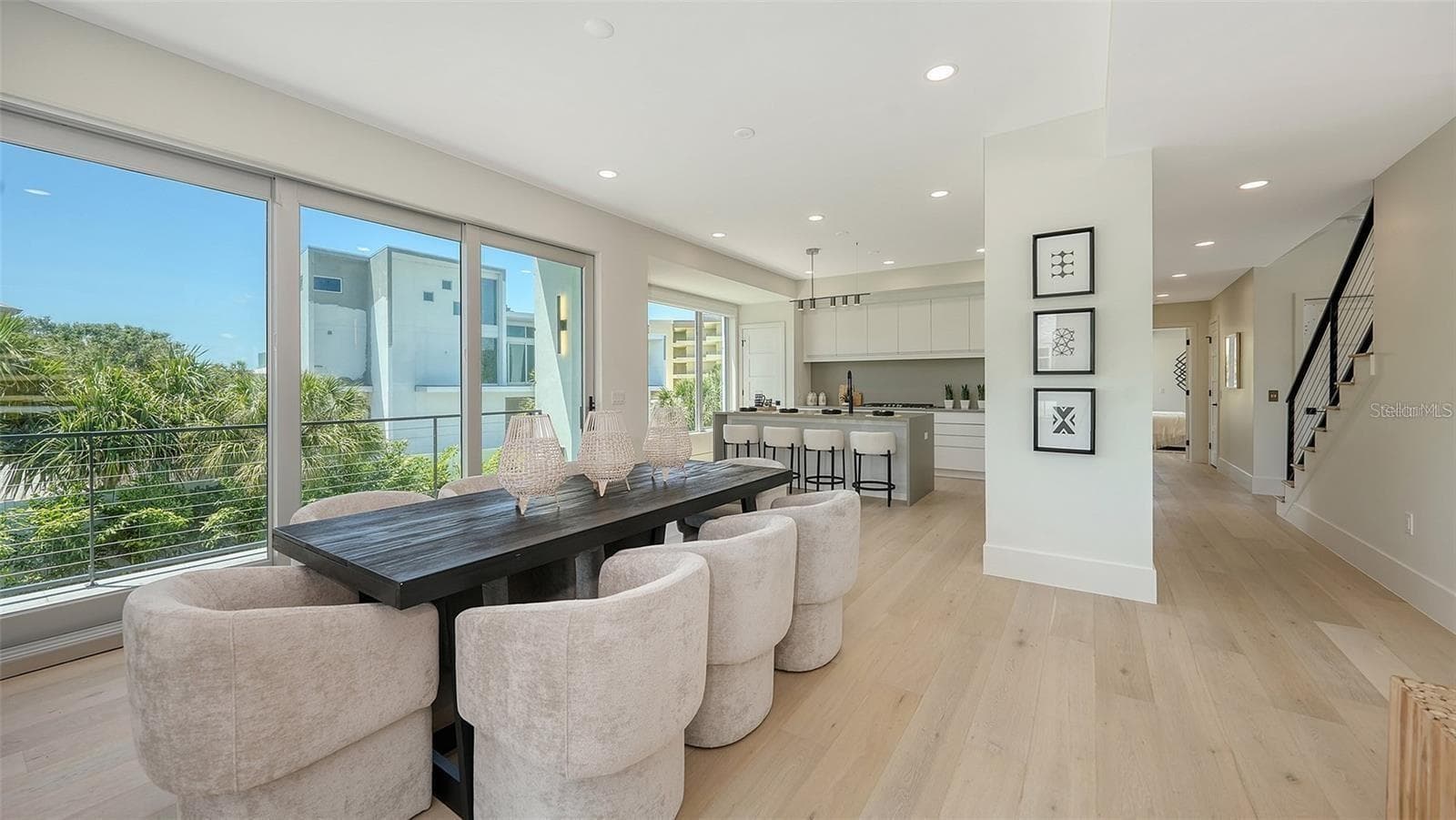 Dining room - 8800 MIDNIGHT PASS RD, SARASOTA