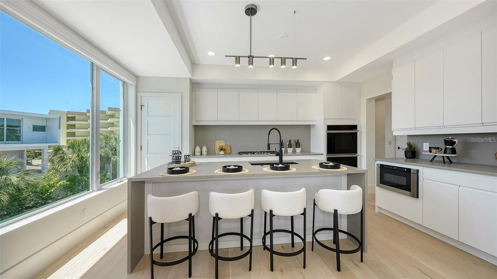 Kitchen - 8800 MIDNIGHT PASS RD, SARASOTA
