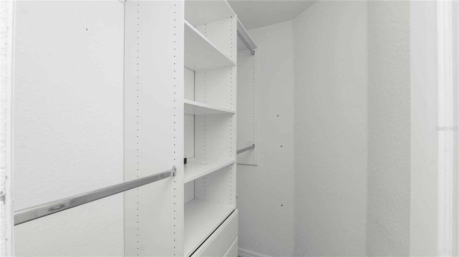 Single Family Residence at 524 CENTRAL RIDGE LN, FROSTPROOF, photo 24 of 65