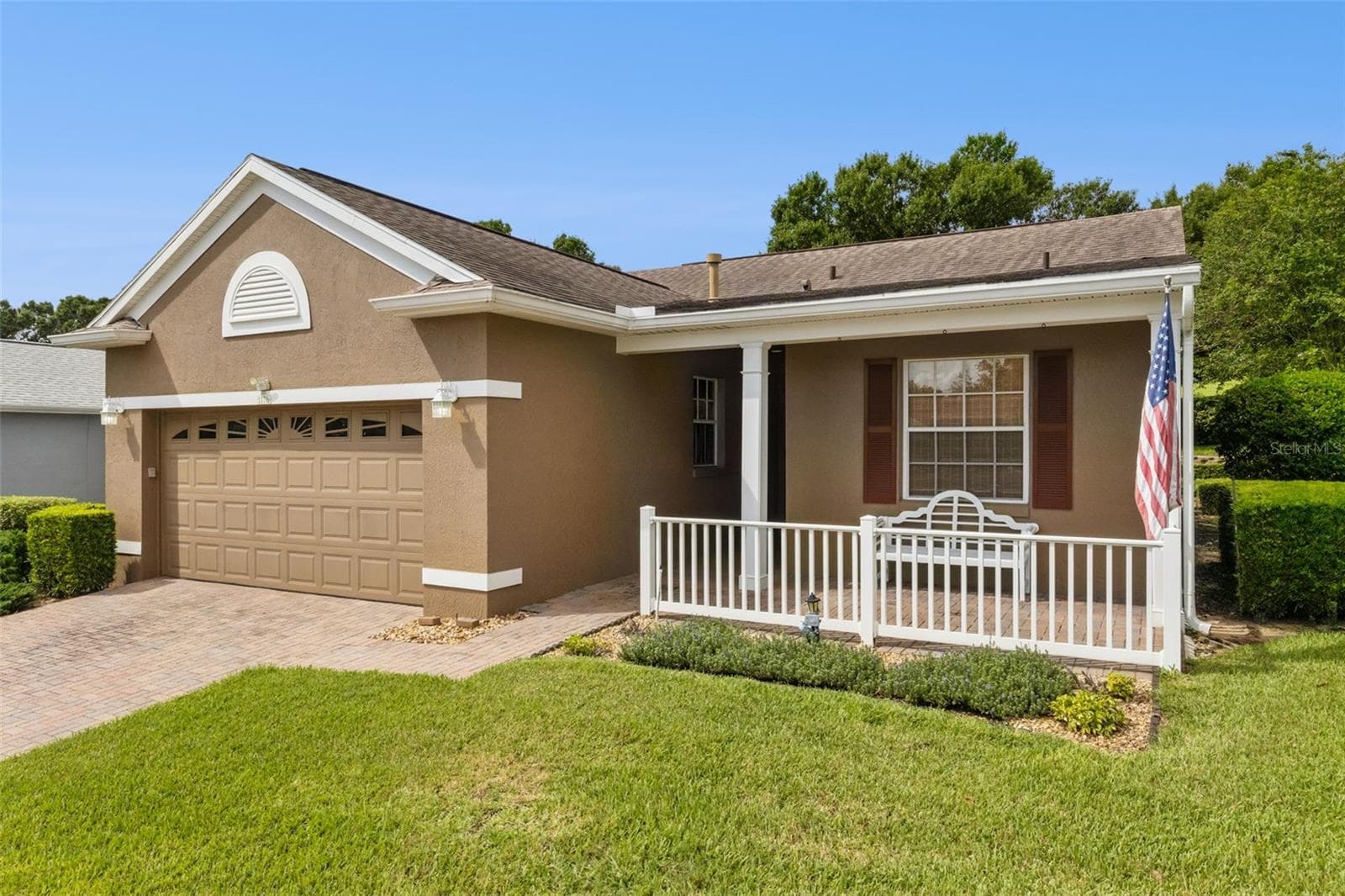 1176 MESA VERDE CT