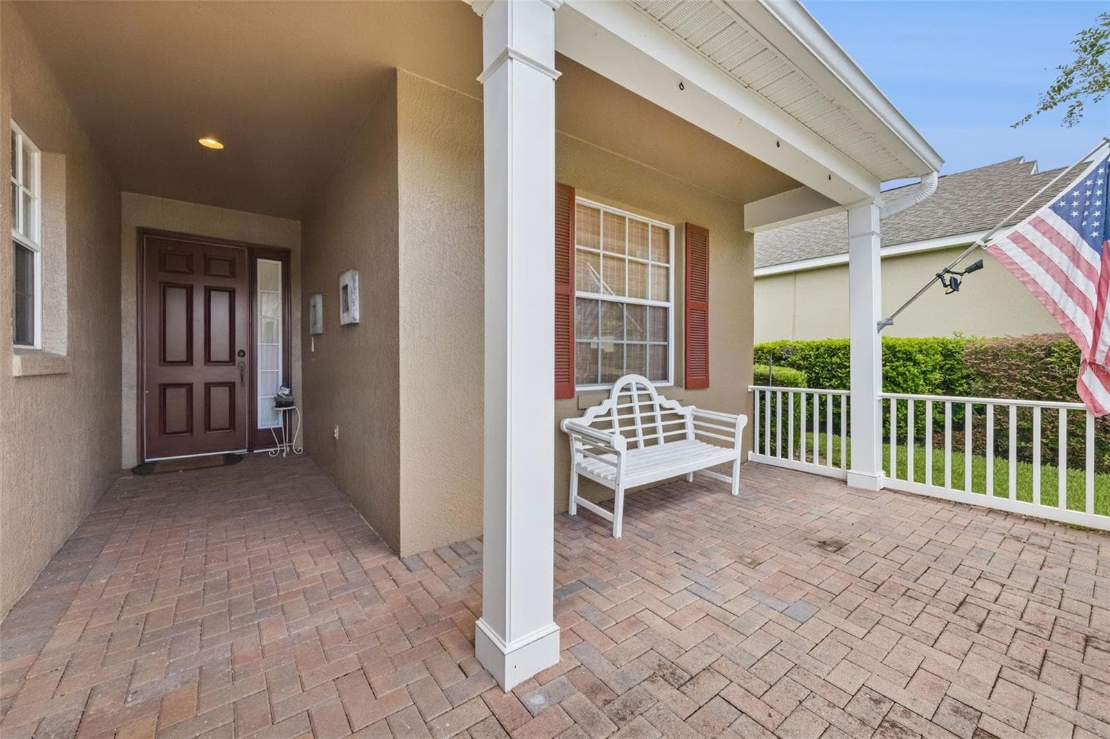 Covered Entry - 1176 MESA VERDE CT, CLERMONT