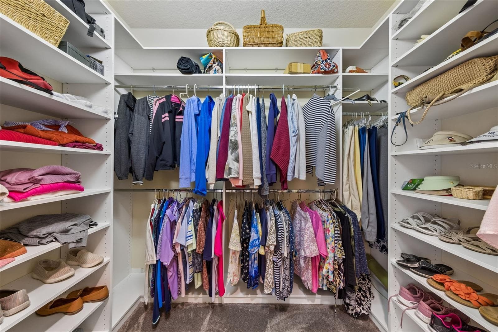 Primary Closet - 1176 MESA VERDE CT, CLERMONT
