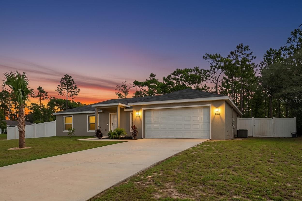 9939 N SANTEE TER