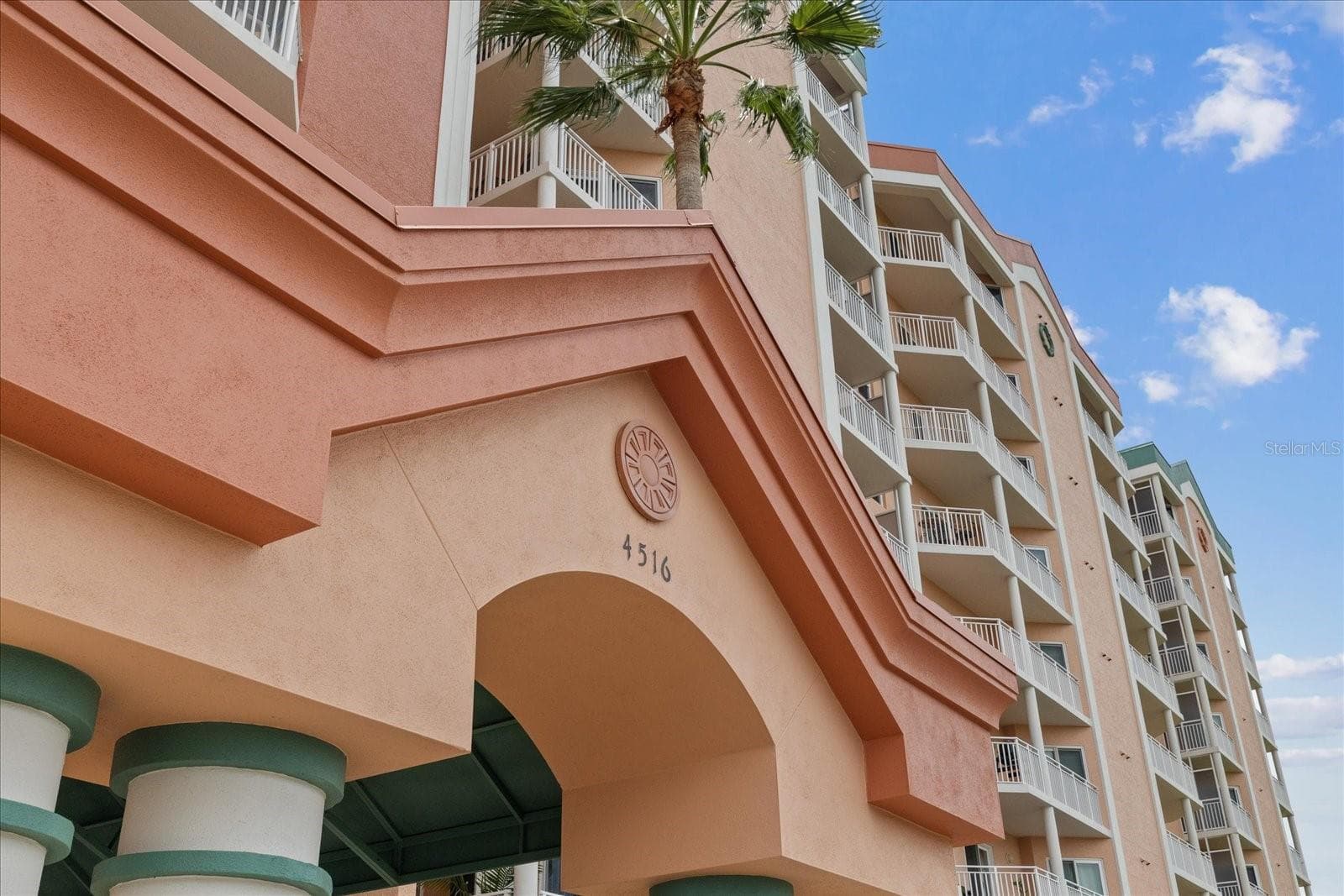 Fountain at front entry - 4516 SEAGULL DR #507, NEW PORT RICHEY