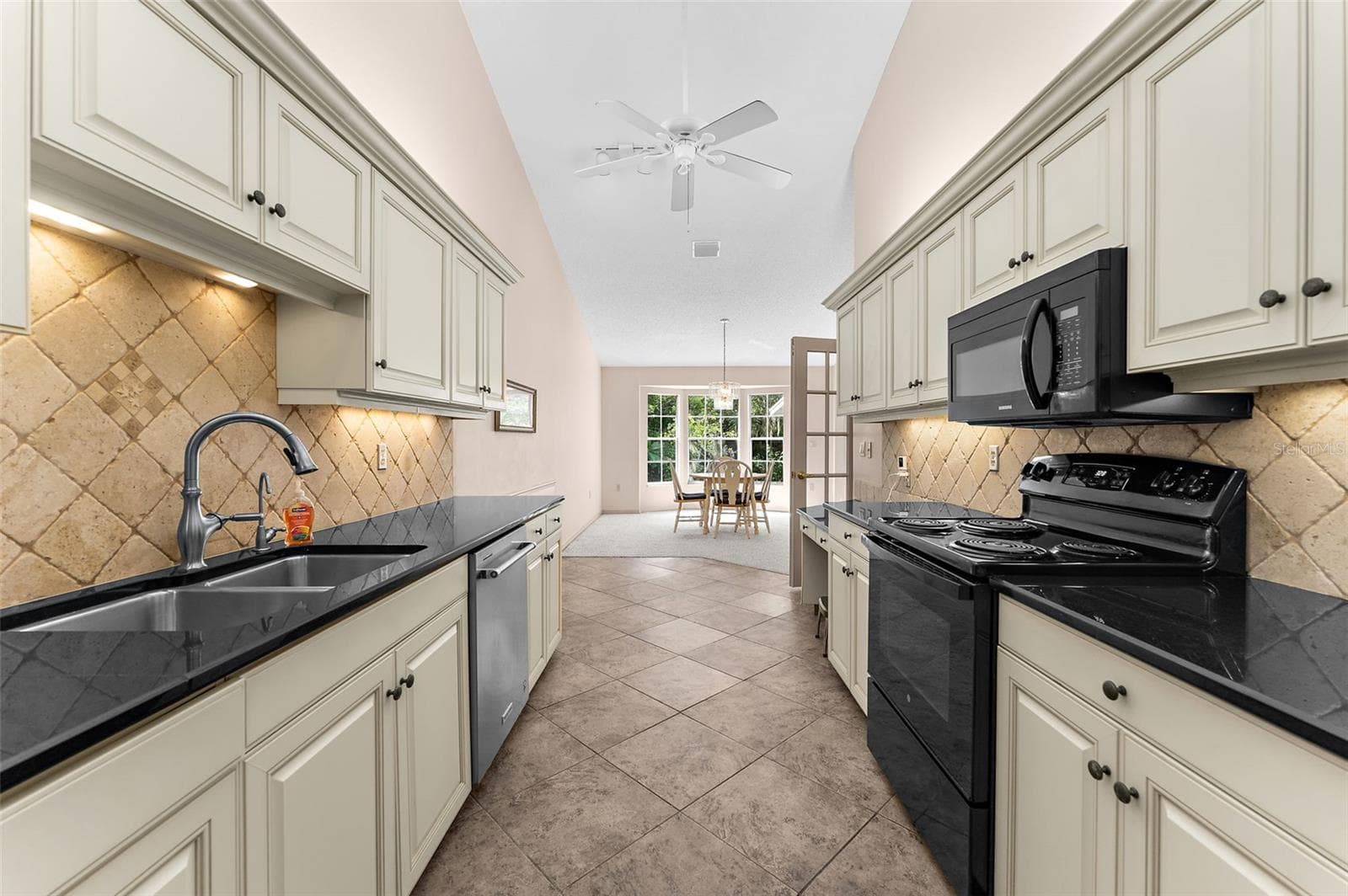 Villa at 6724 APPROACH RD #3, SARASOTA, photo 17 of 36