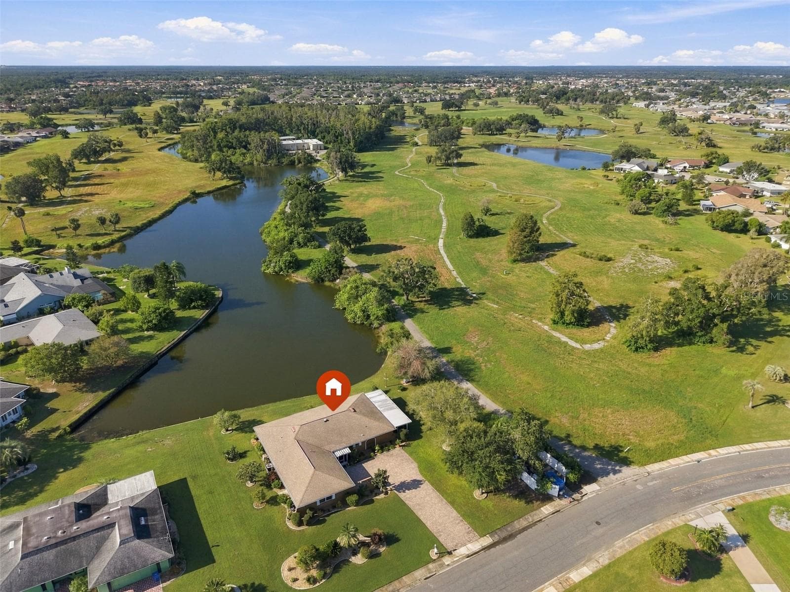 Aerial view - 211 STONEHAM DR, SUN CITY CENTER