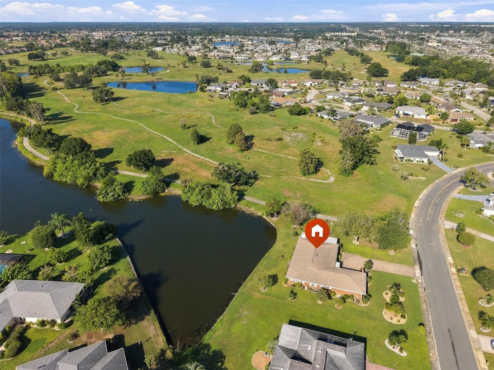 Aerial view - 211 STONEHAM DR, SUN CITY CENTER
