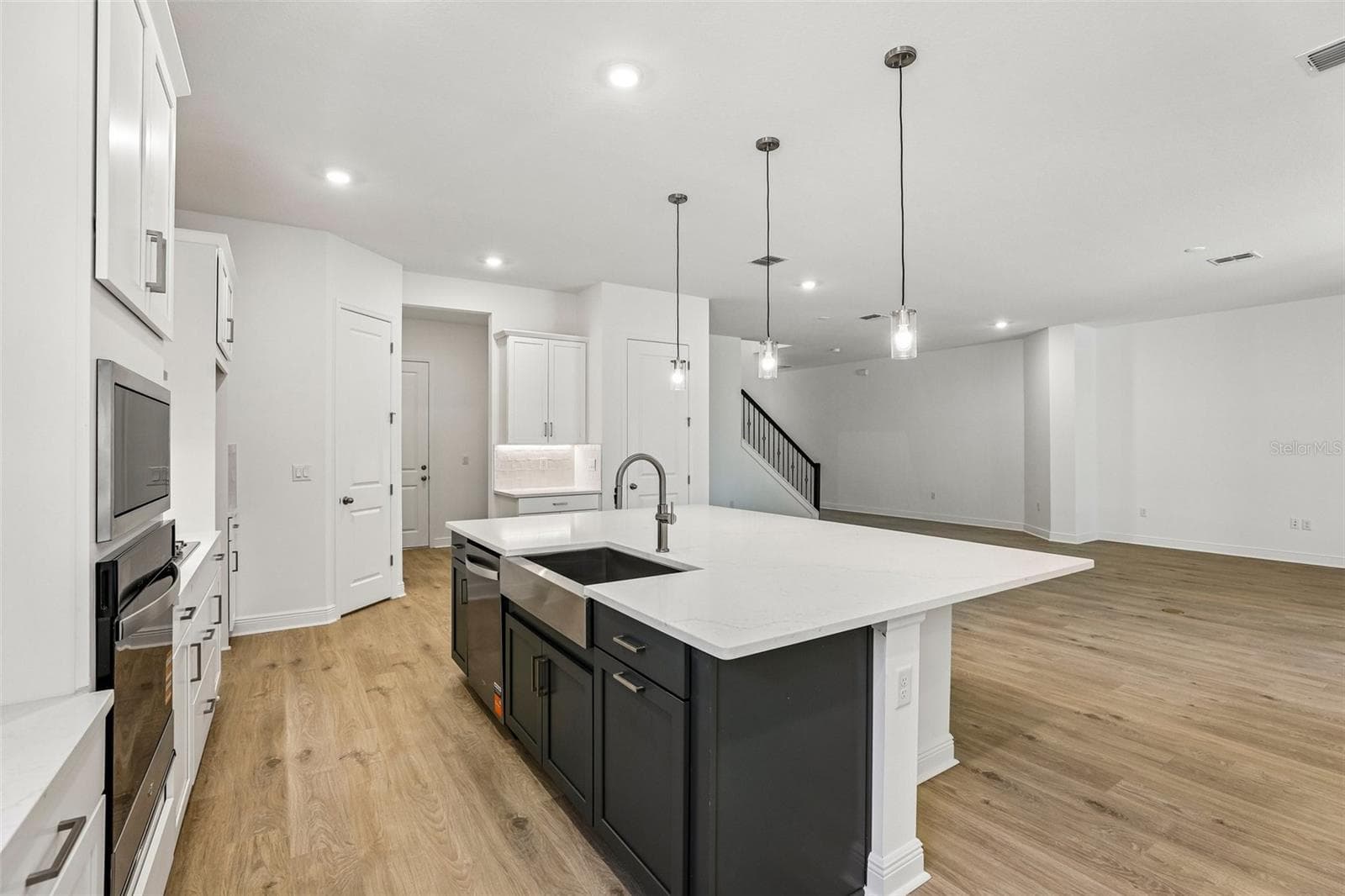 Single Family Residence at 14341 CREST PALM AVE, WINDERMERE, photo 14 of 48