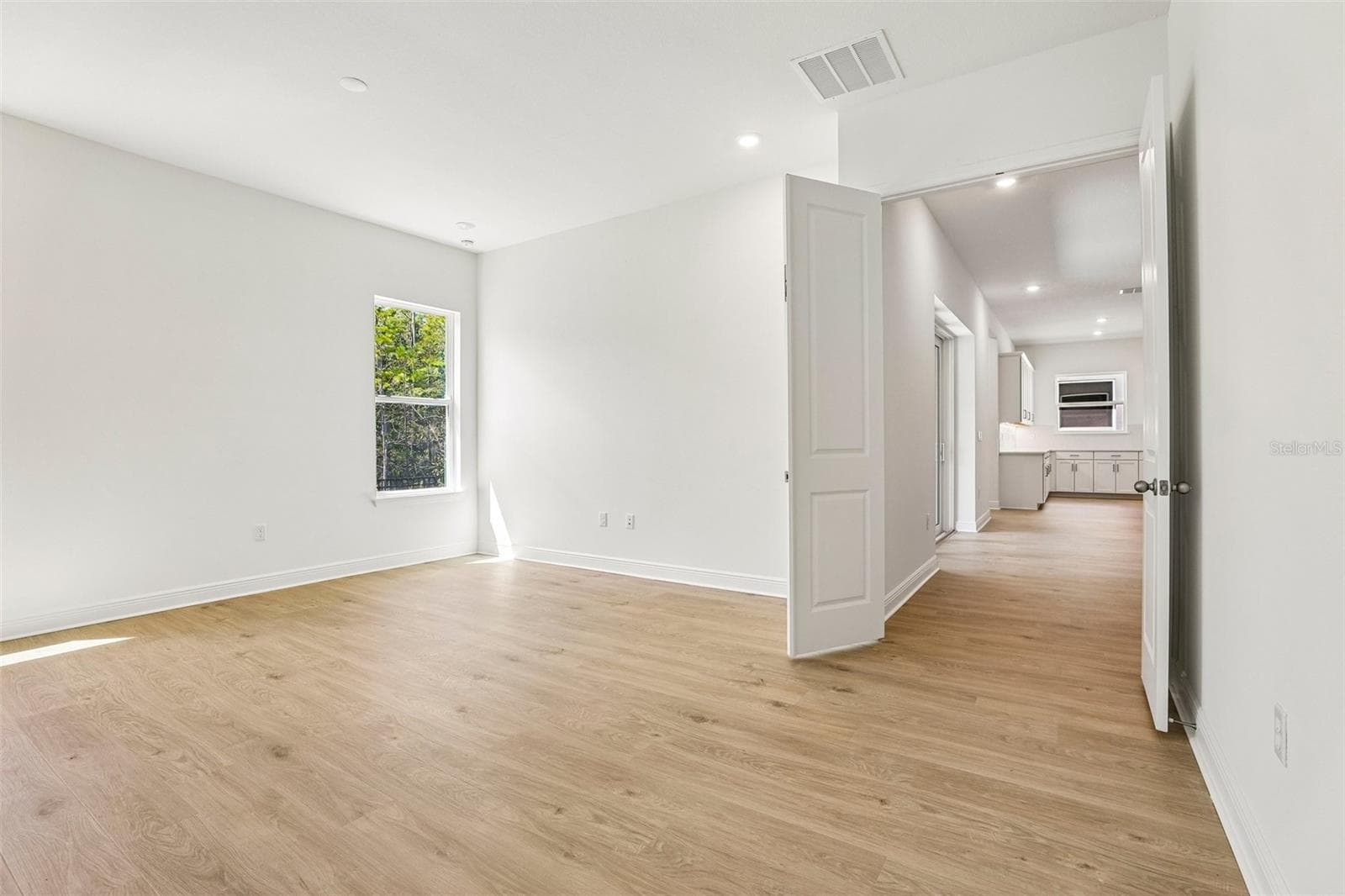 Single Family Residence at 14341 CREST PALM AVE, WINDERMERE, photo 32 of 48
