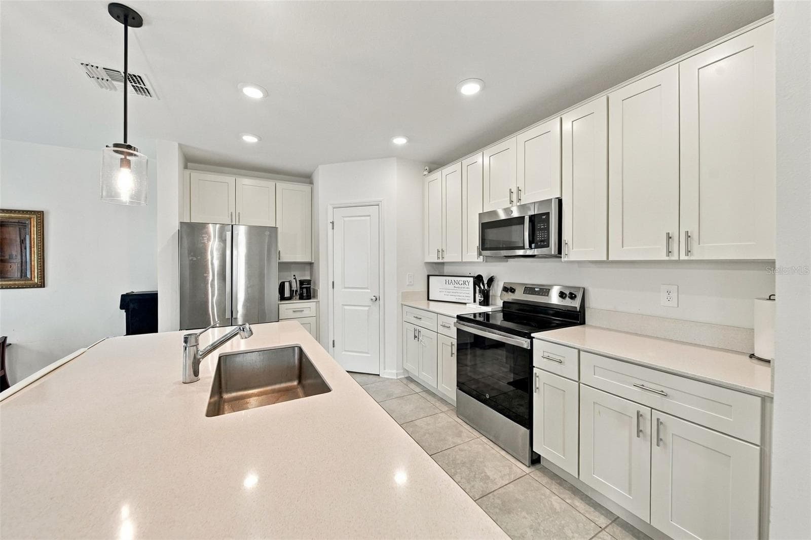 Upgraded Kitchen - 506 BELL PRAIRIE CIR, LAKE WALES