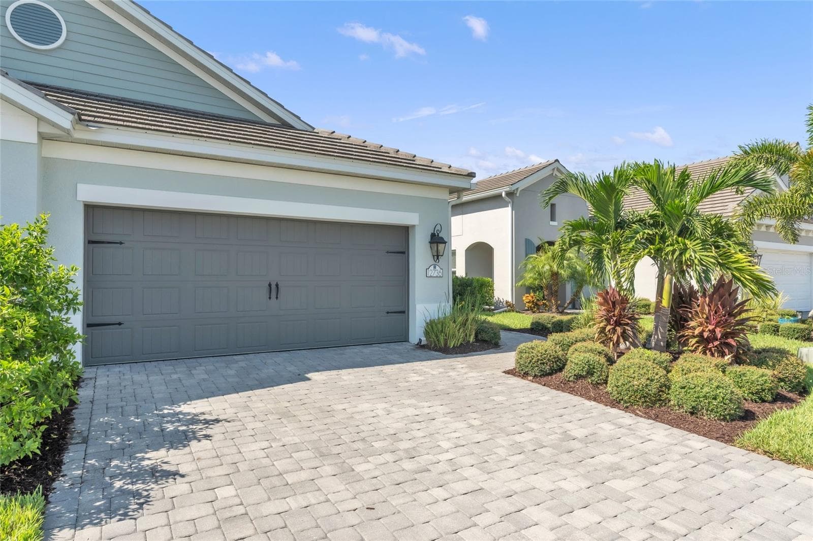 Villa at 12736 SEASONG TERRACE, LAKEWOOD RANCH, photo 4 of 39
