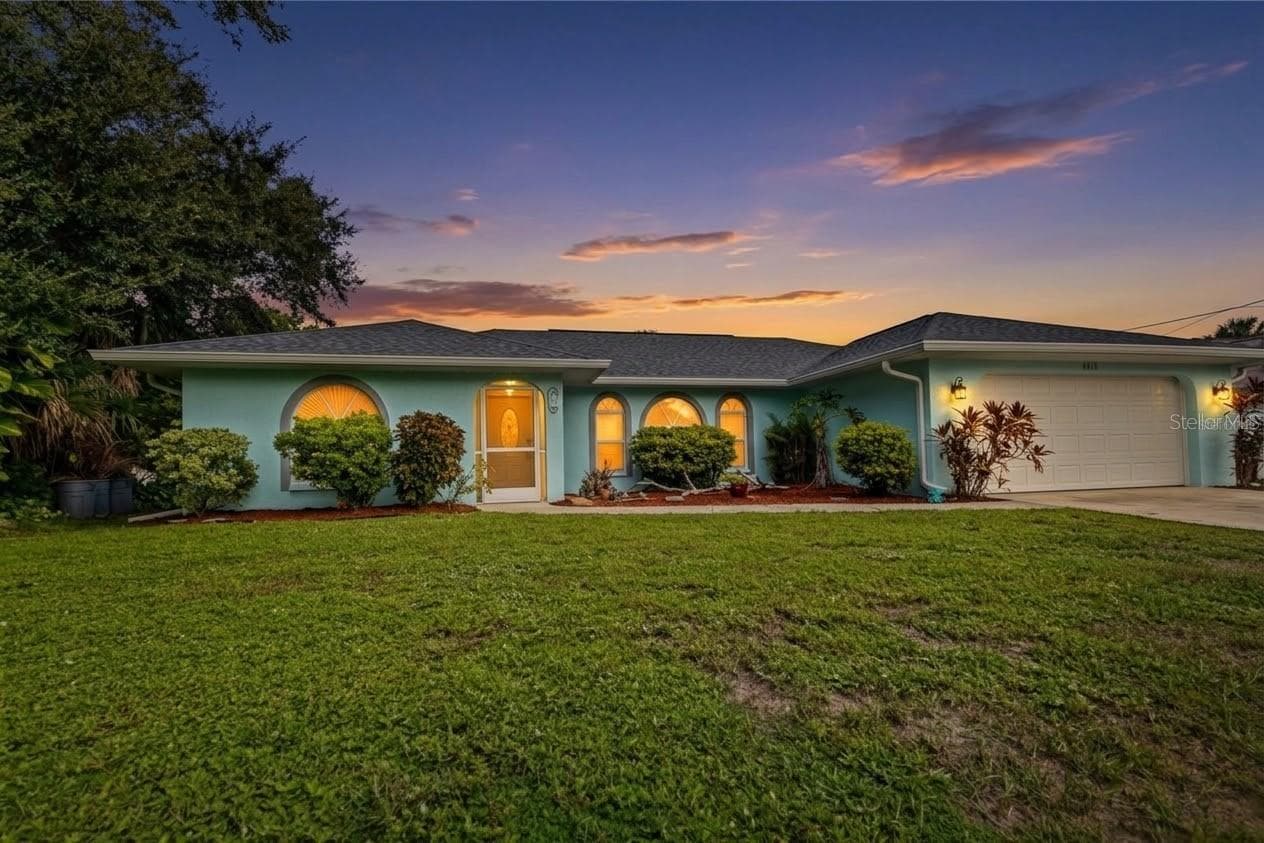 Single Family Residence at 4841 LINDA DR, NORTH PORT, photo 7 of 68