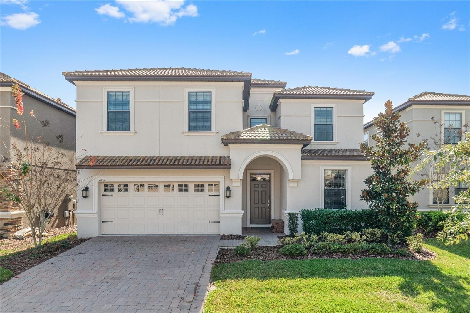1455 ROLLING FAIRWAY DR